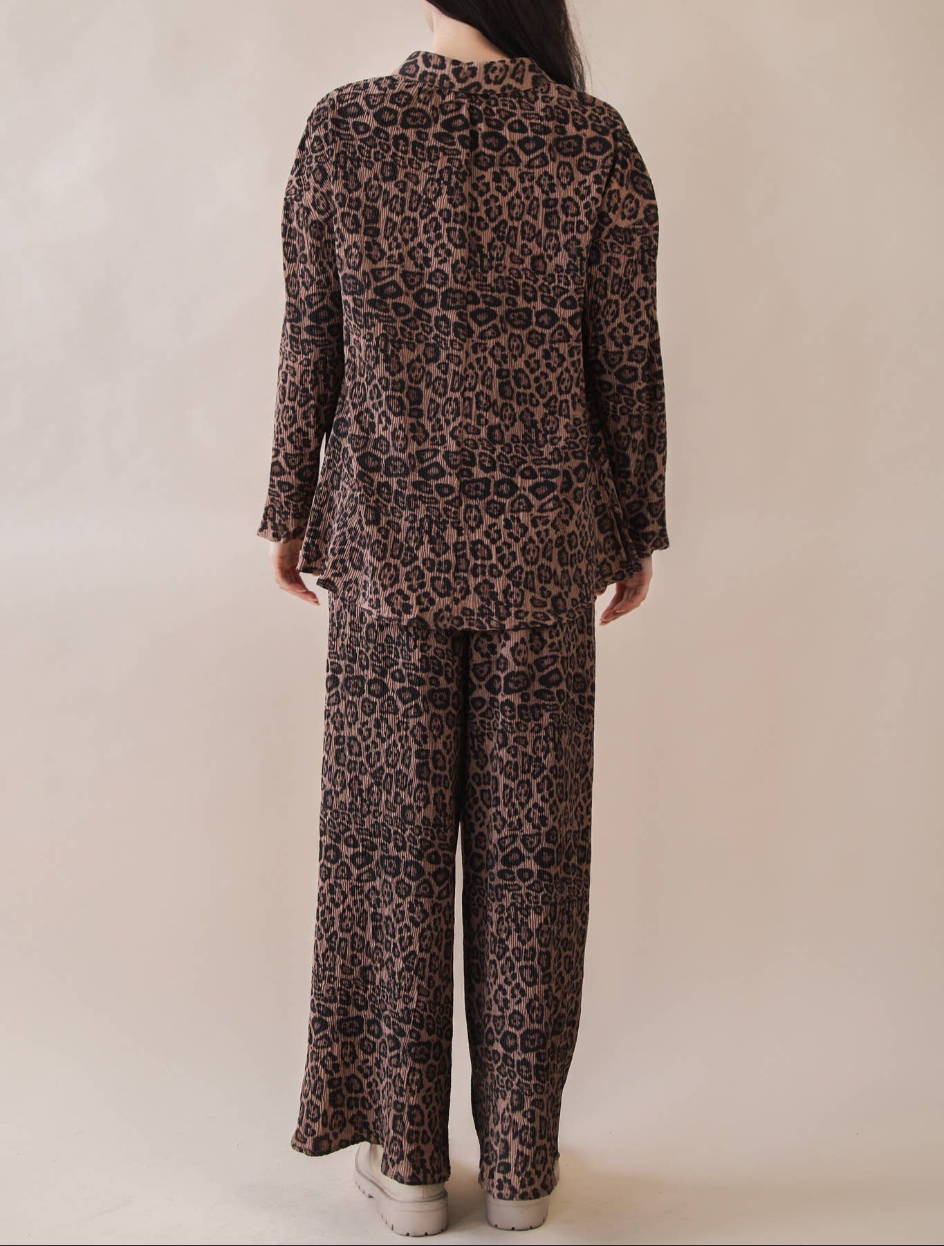 On Top Pleated Pants Set - Mocha Leopard