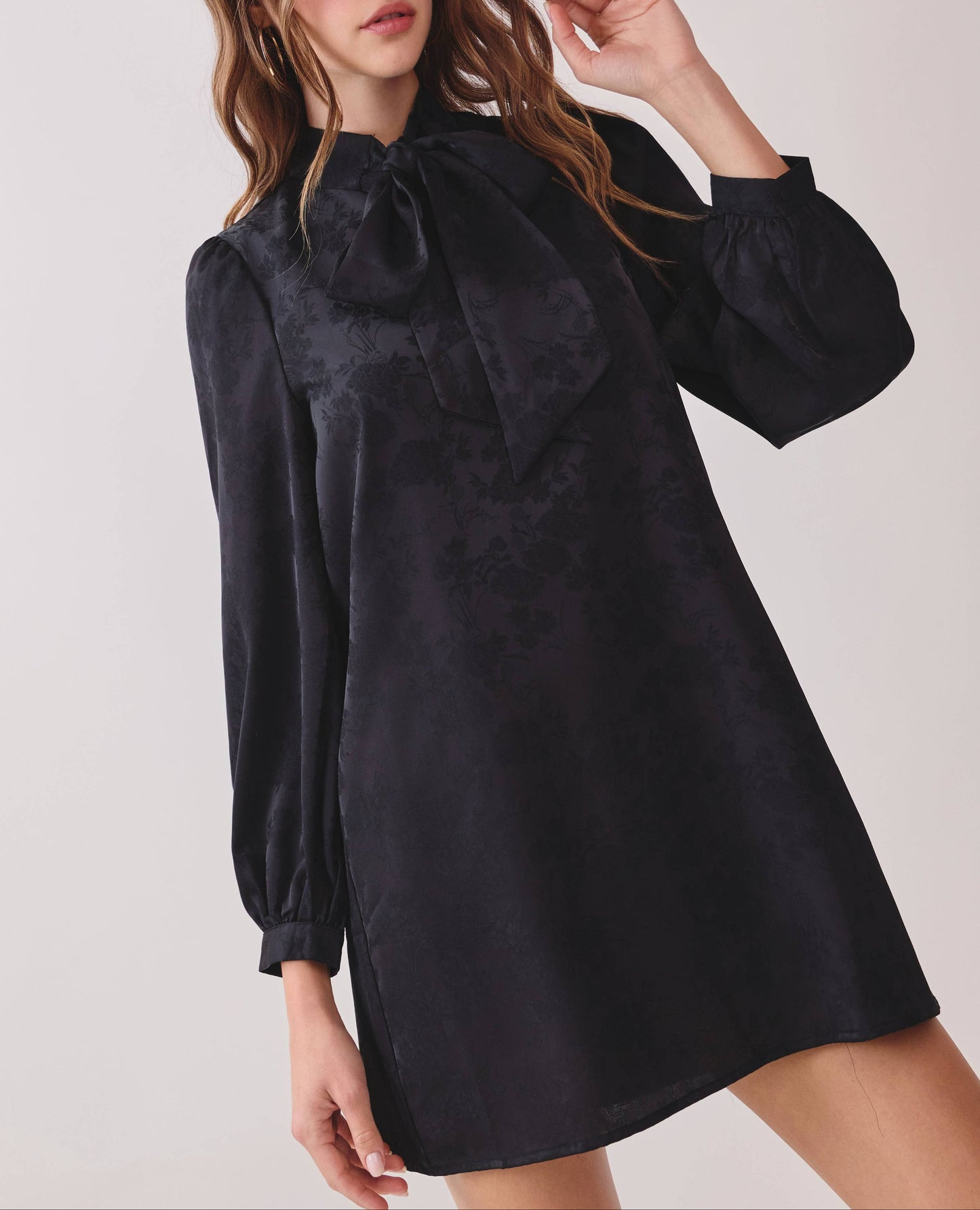 Secret Keeper Floral Pattern Oversized Bowtie Dress - Black