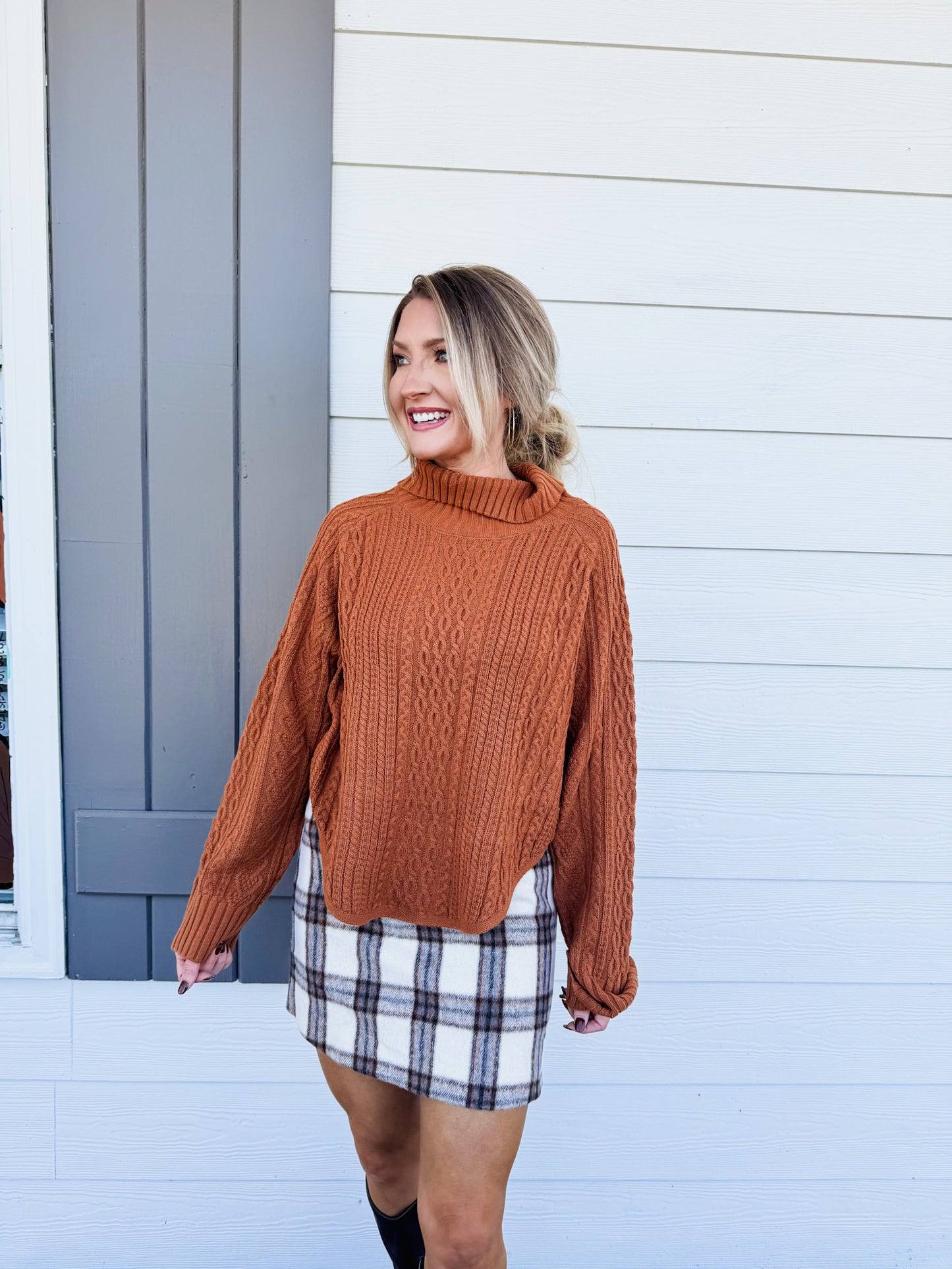 Fable Turtleneck Cable Knit Sweater - Rust