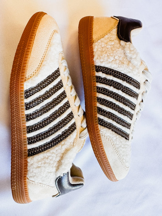 Stevie - Beige Shearling