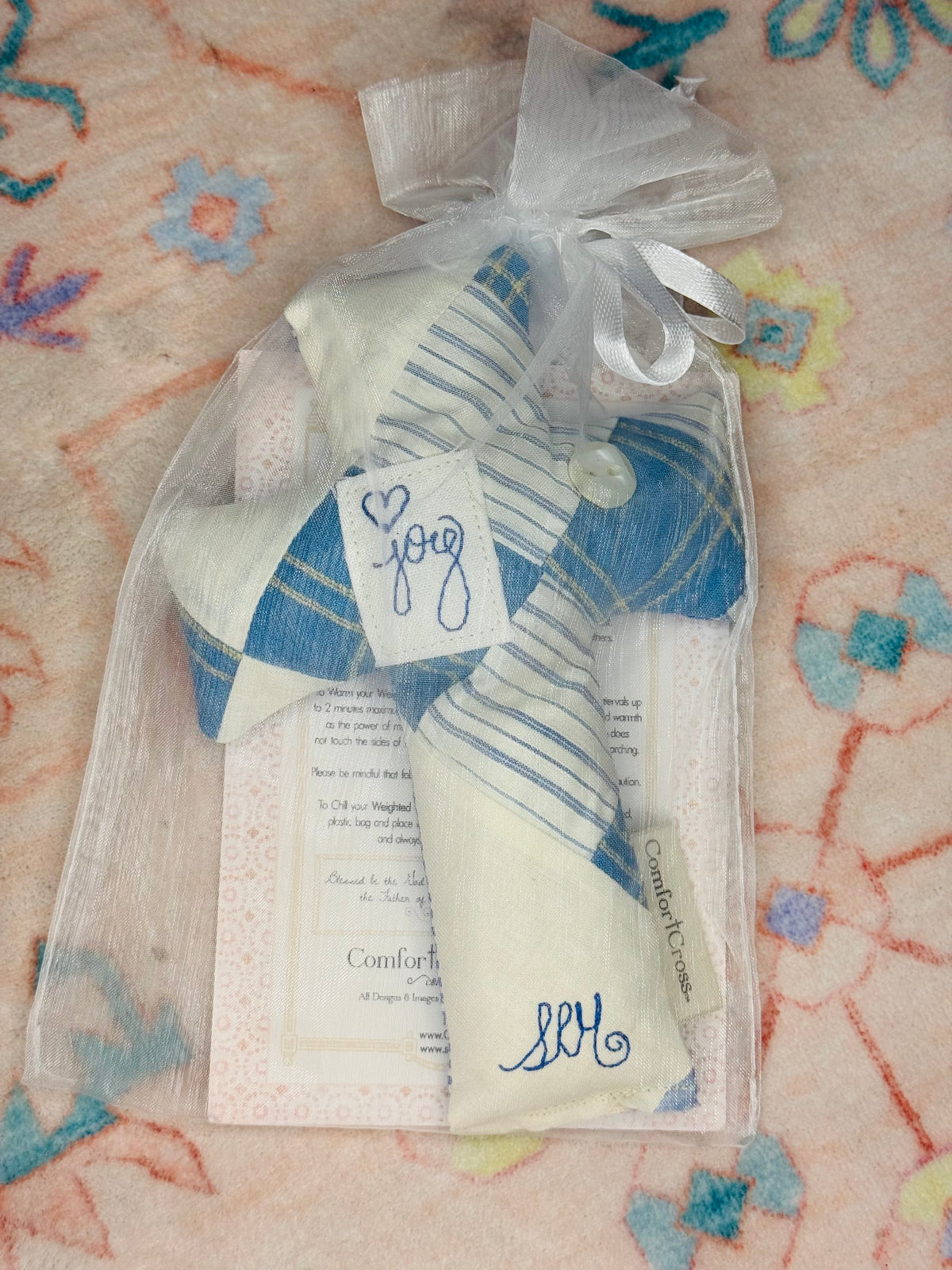 Comfort Crosses - Joyful - Lavender Scent