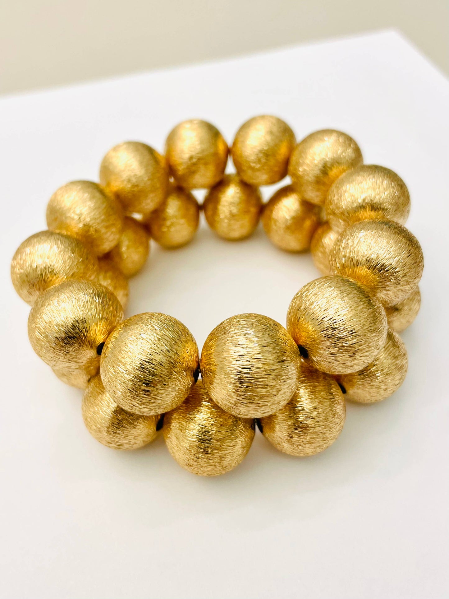 Chic Chunky Ball Bracelet - Brushed Gold