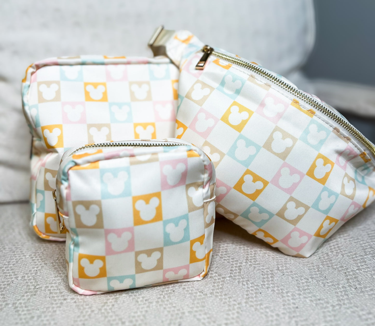 Colorful Mouse X-Large Cosmetic Bag