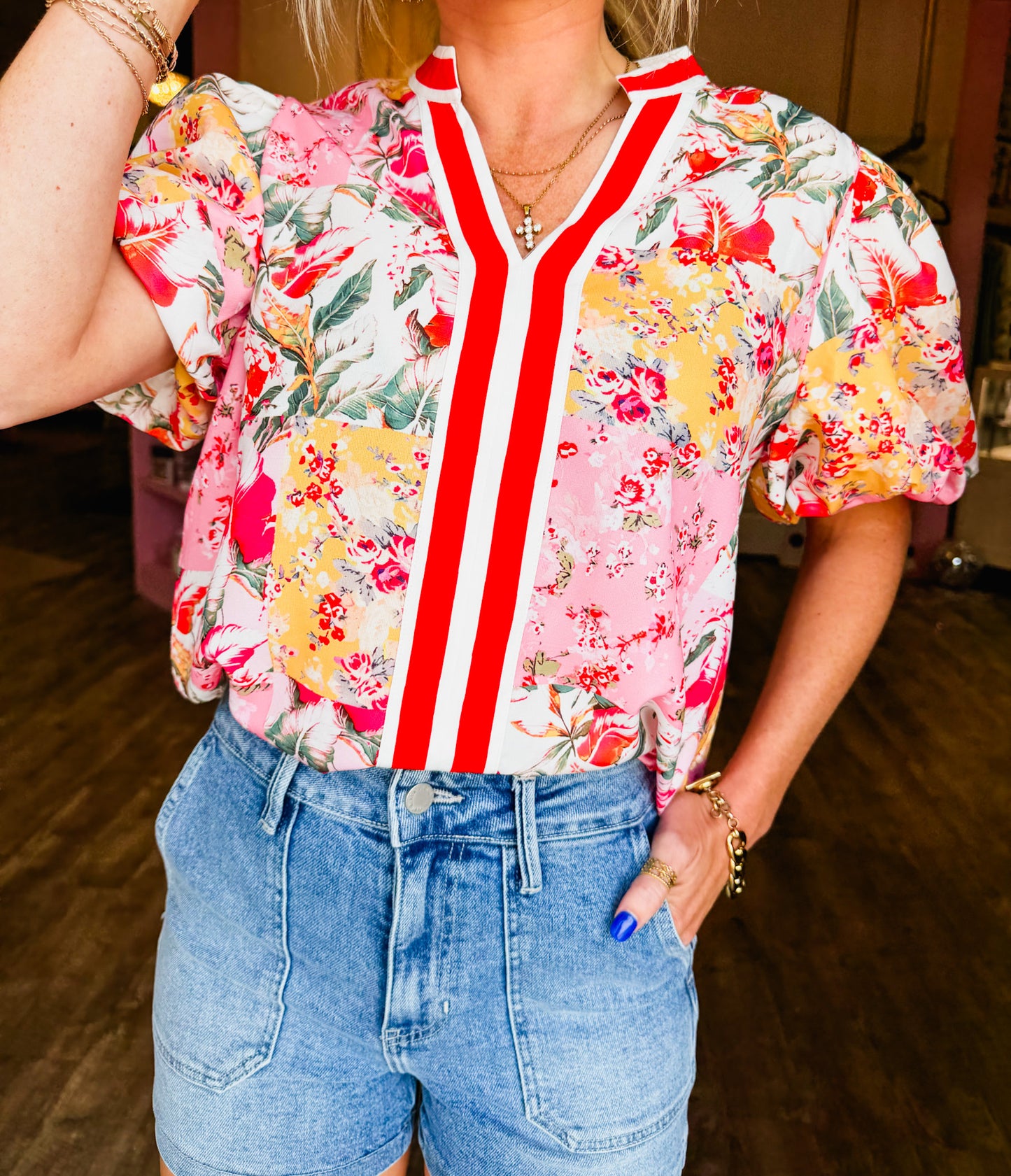 Contrast Collared Floral Blouse - Pink