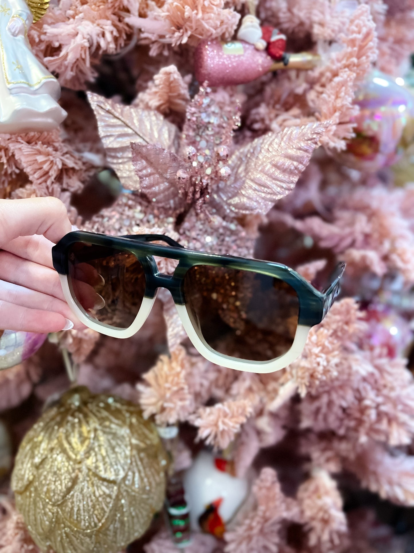 Two Tone Retro Frame Polarized Sunglasses