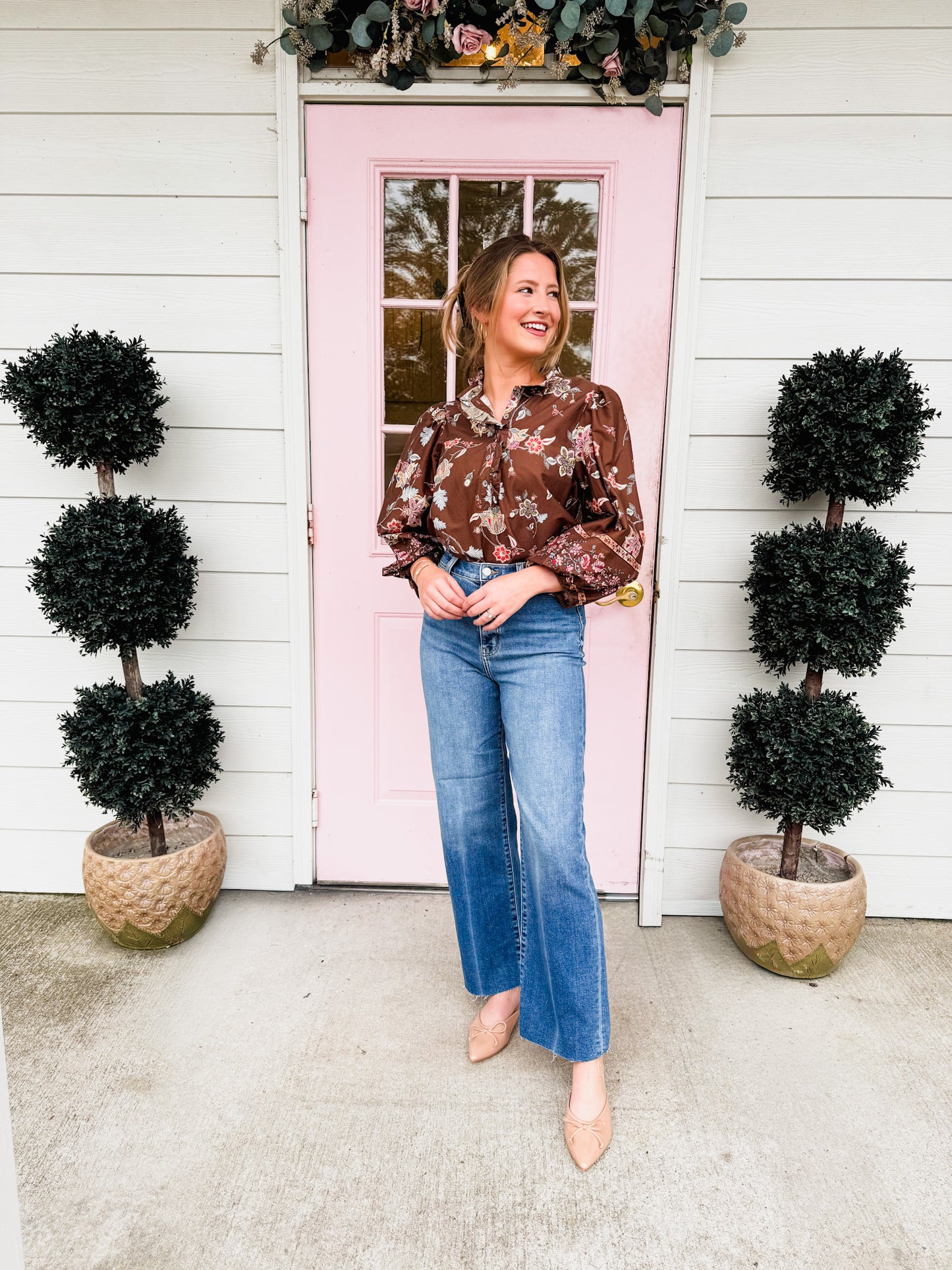 Forward Thinking Floral Ruffle Collar Top - Brown