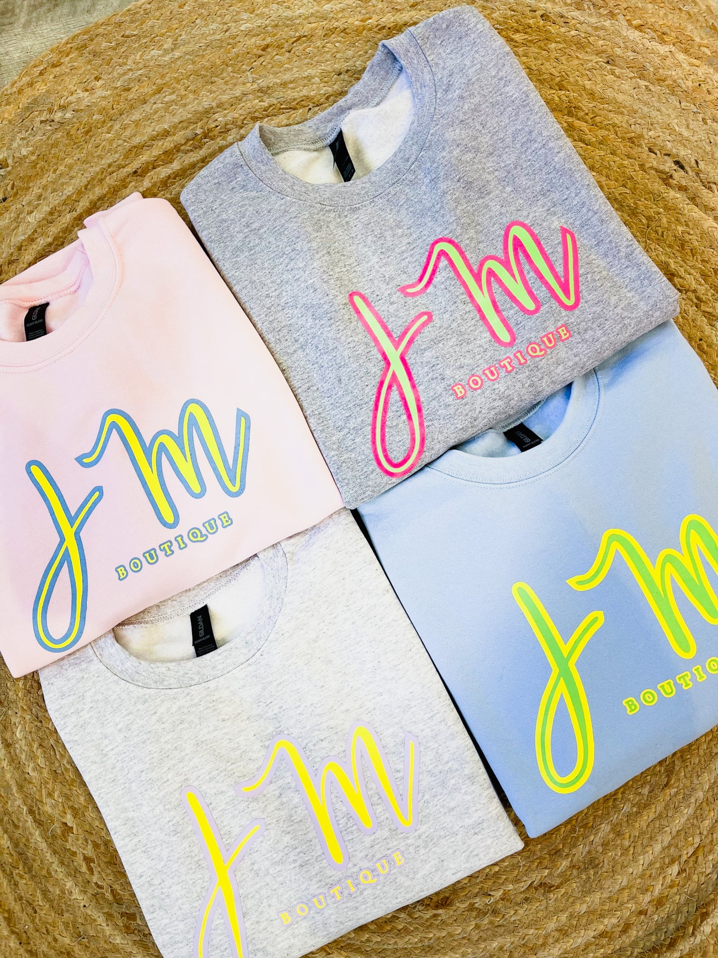 JM Original Sweatshirt - Light Pink