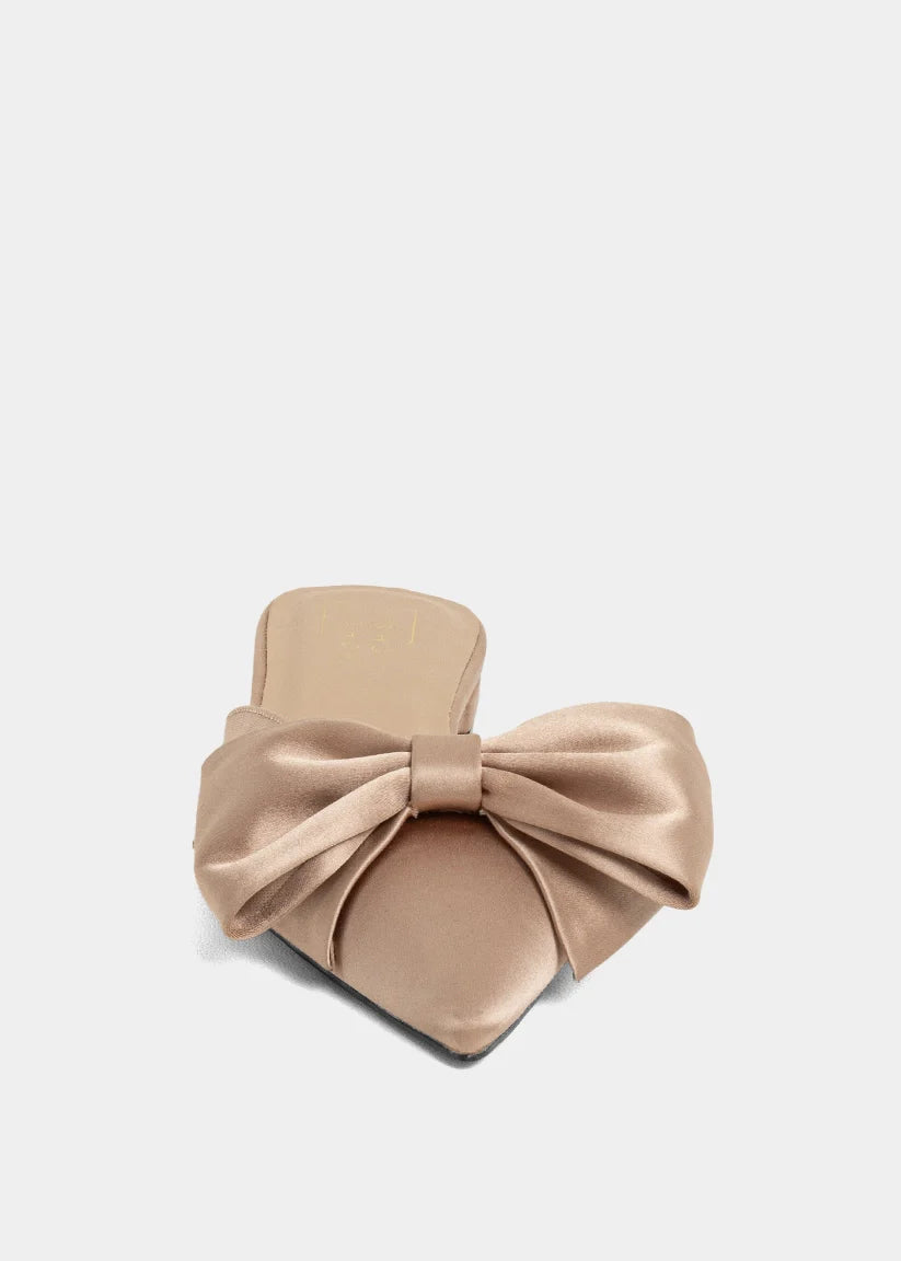 Dorothy Bow Mule - Champagne