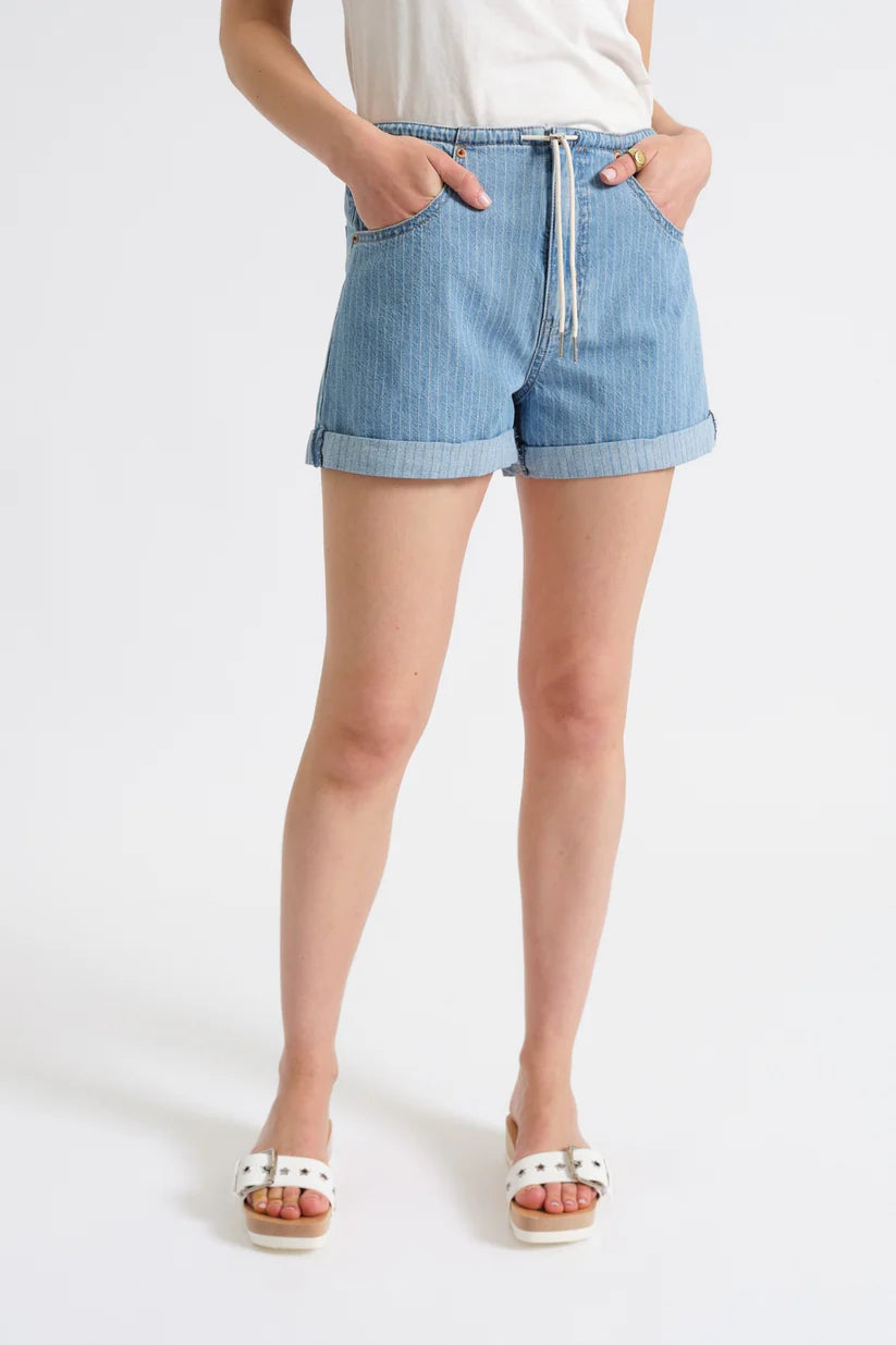 Daze Maddie Mid Rise Short - Whismy