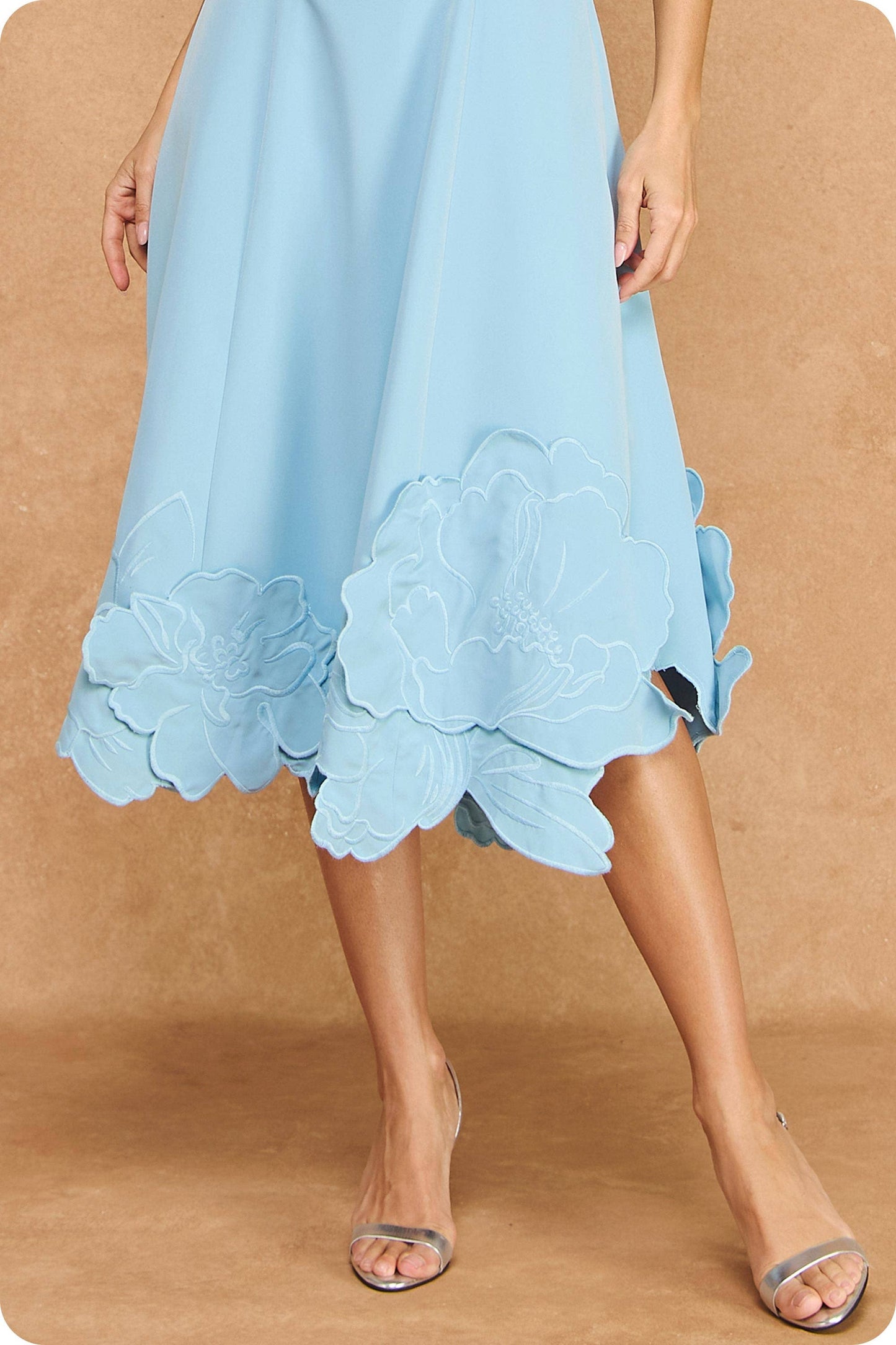 Stand Up 3D Floral Appliqué Sleeveless Square Neck Midi Dress - Chambray