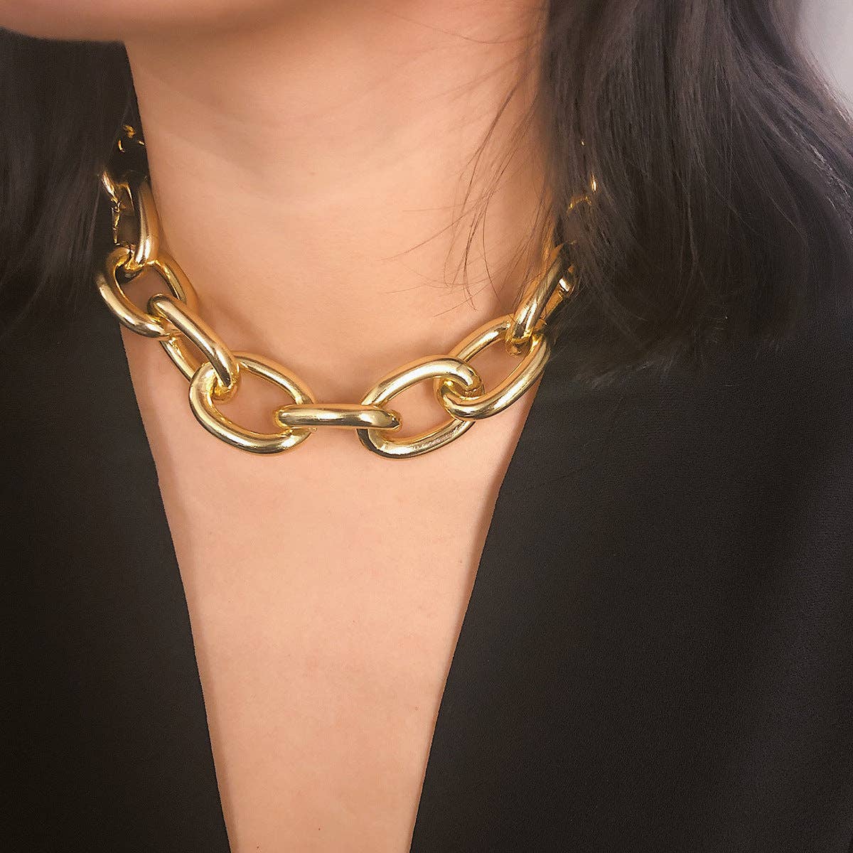 Chunky Metal Chain Necklace - Gold