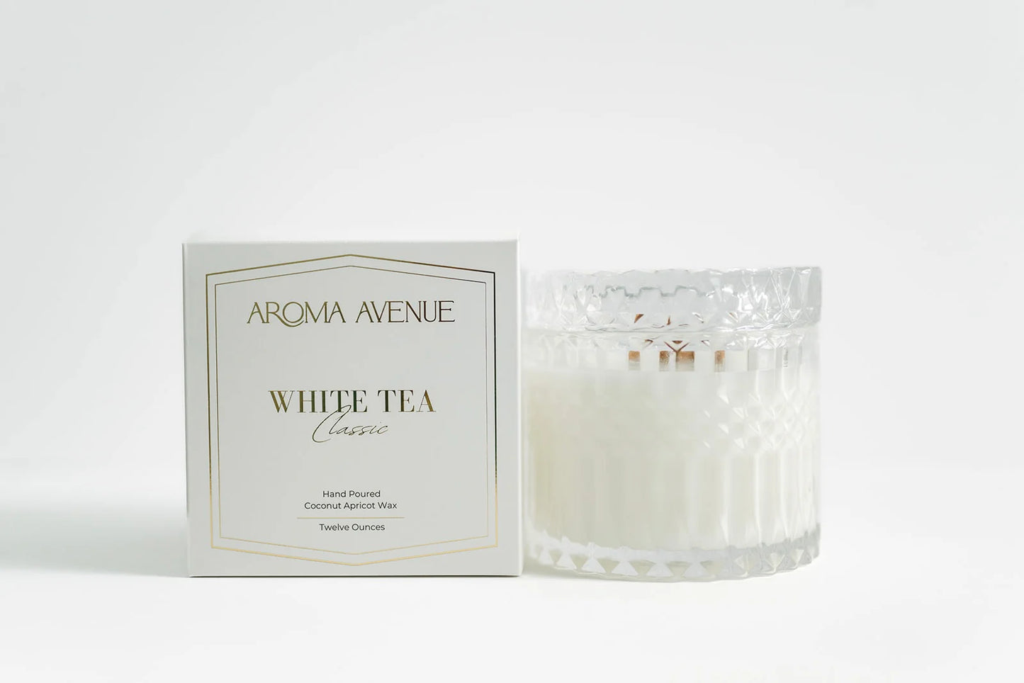 Aroma Avenue 13oz. Candle - White Tea
