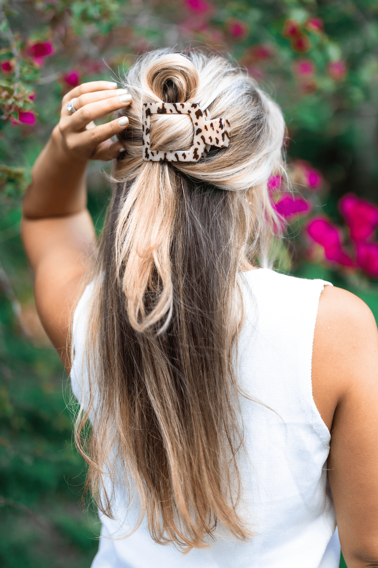 Teleties Square Flat Hair Clip | Large | Blonde Tortoise