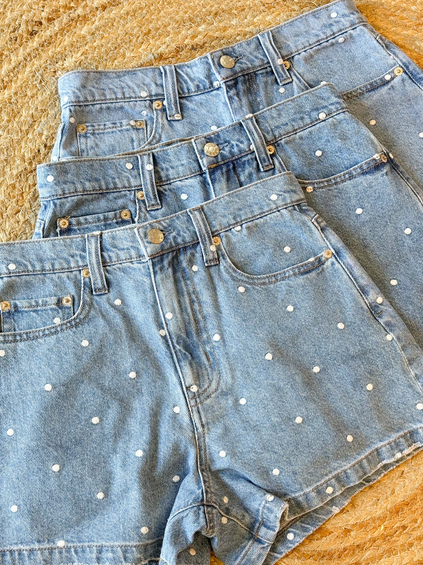 Daze The Knockout High Rise Short - Full Circle