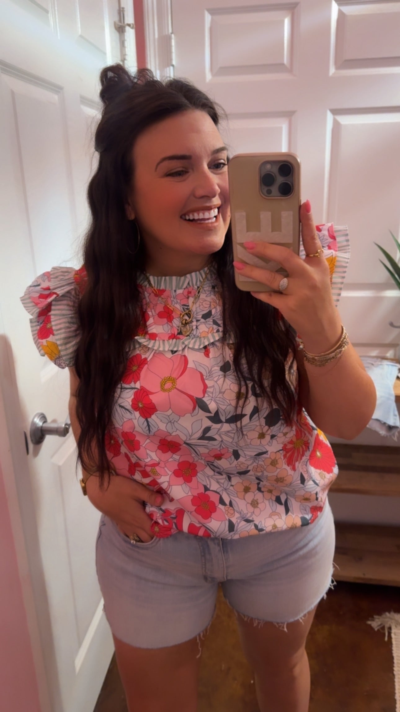 Spread Your Wings Floral Print Contrast Ruffle Trim Short Sleeve Top - Pink