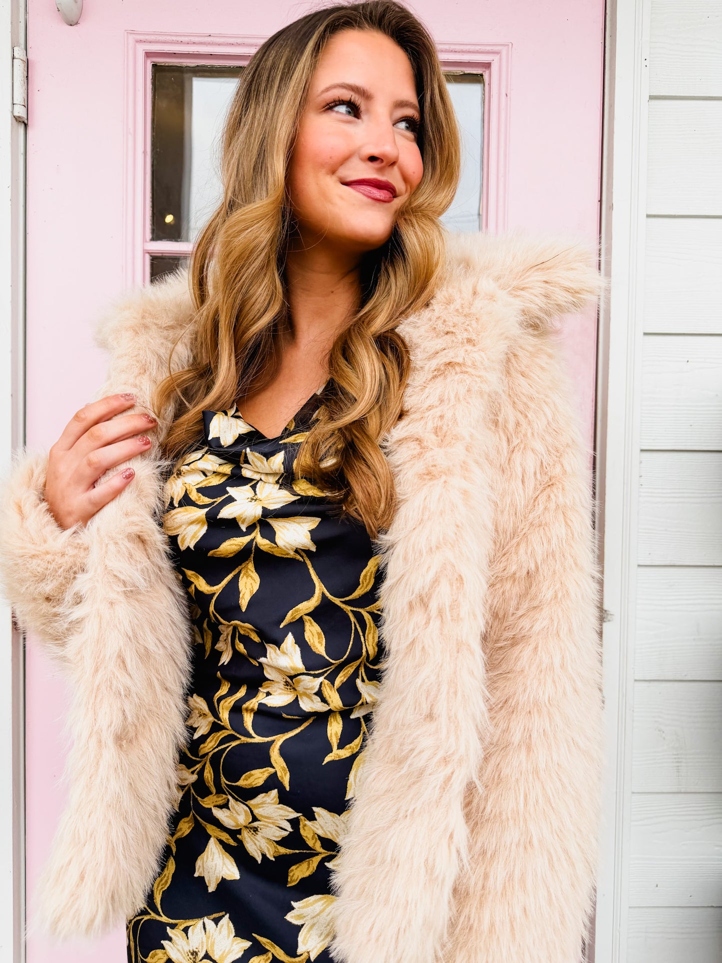 Prairie Chevron Faux Fur Collar Coat - Beige