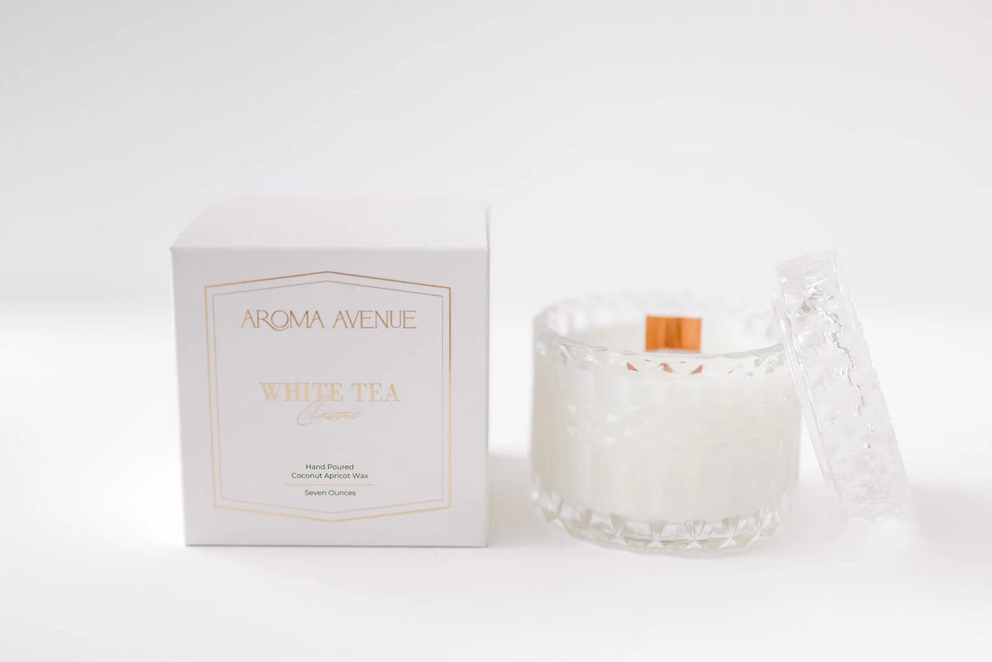 Aroma Avenue 7oz. Candle - White Tea