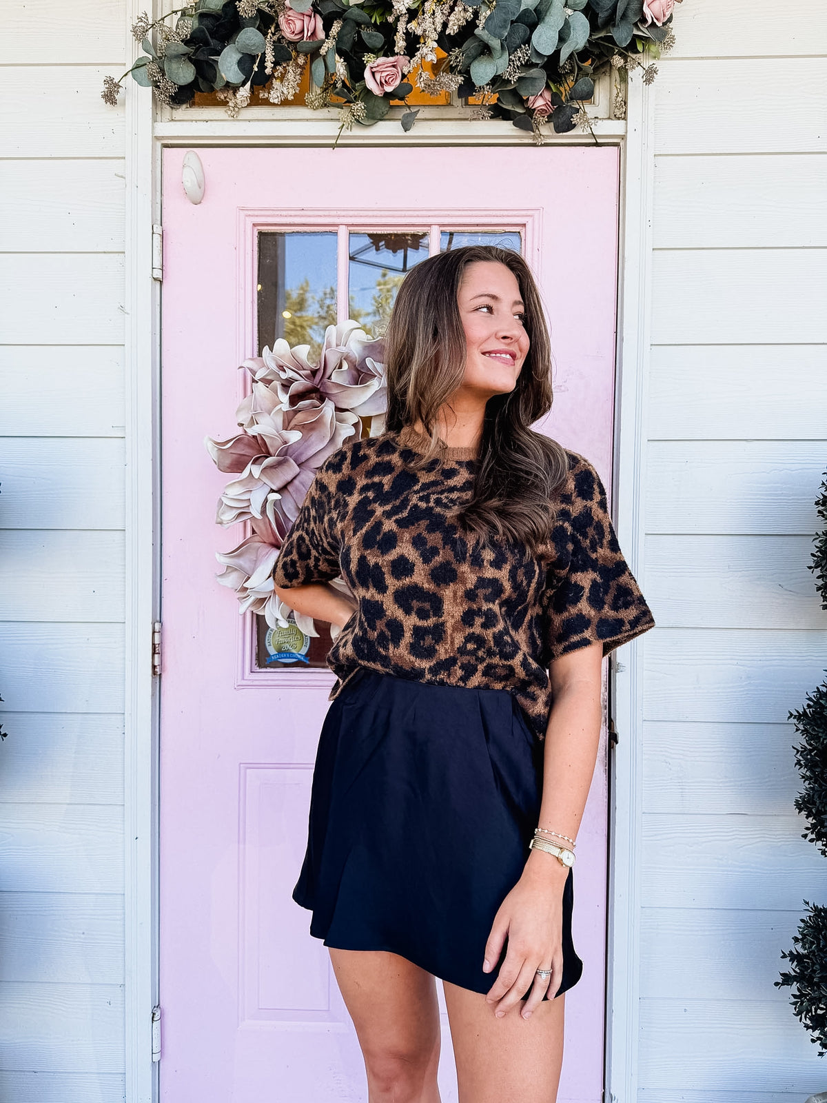 All Day Short Sleeve Round Neck Leopard Jacquard Sweater - Brown