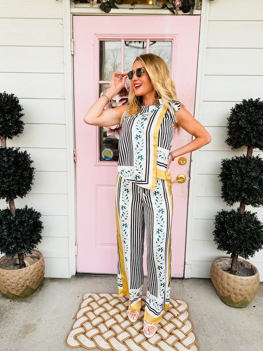 Main Event Drapey Wide Leg Pull On Pants - Taupe