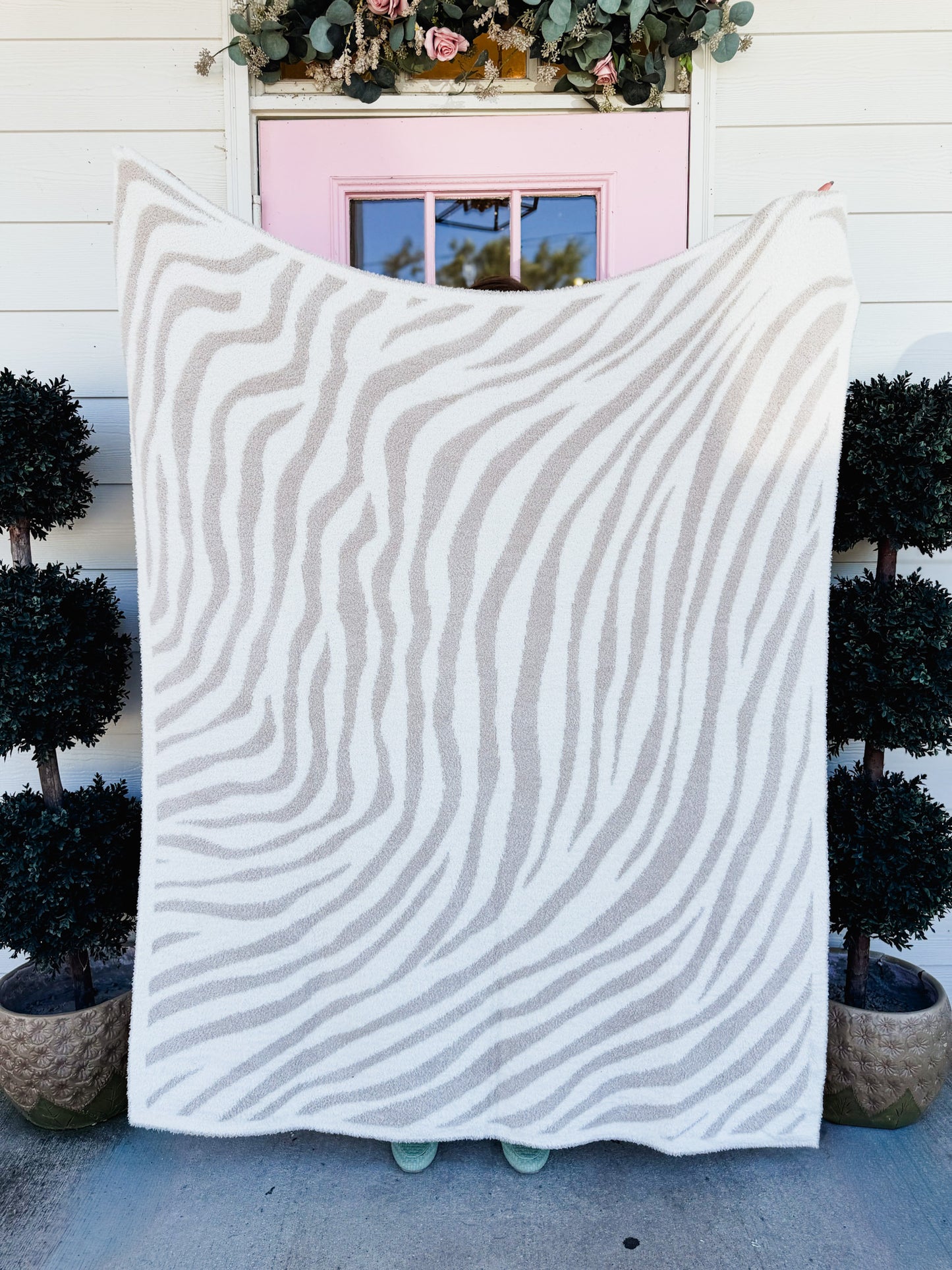 * SPECIAL DROP * BLACK FRIDAY BLANKET - TIGER STRIPE