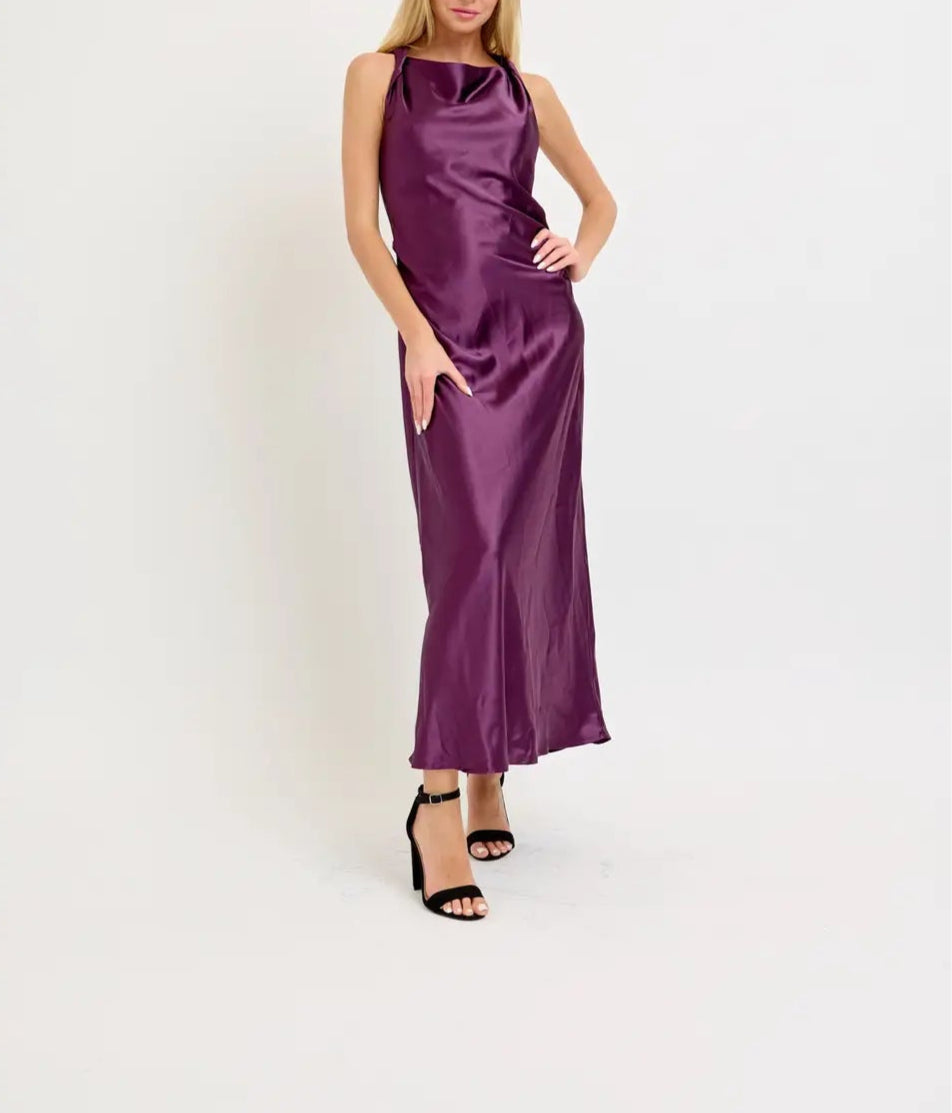 Show Stopper Twisted Shoulder Midi Dress - Plum