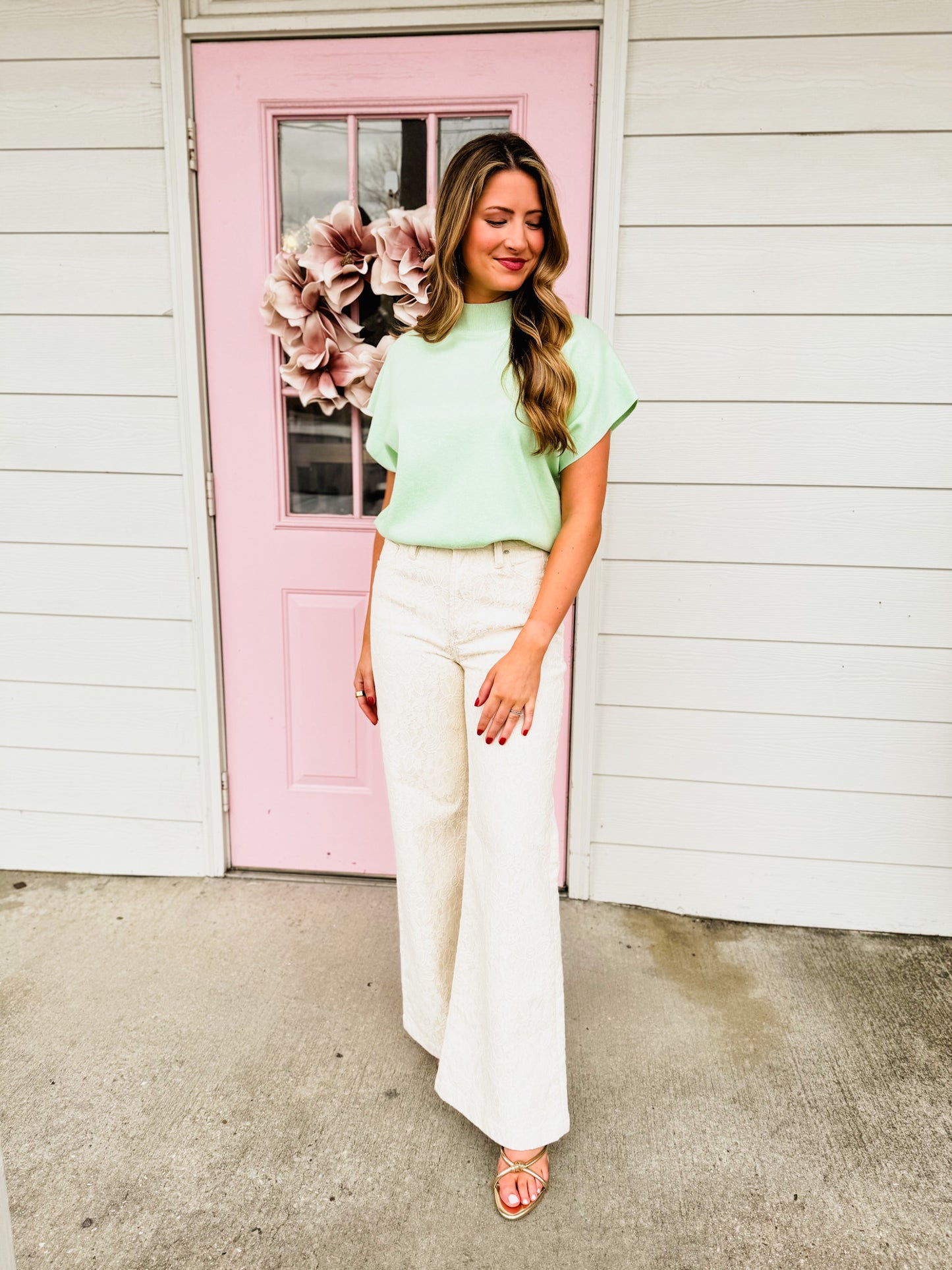 Must Have Mock Neck Short Sleeve Top - Mint