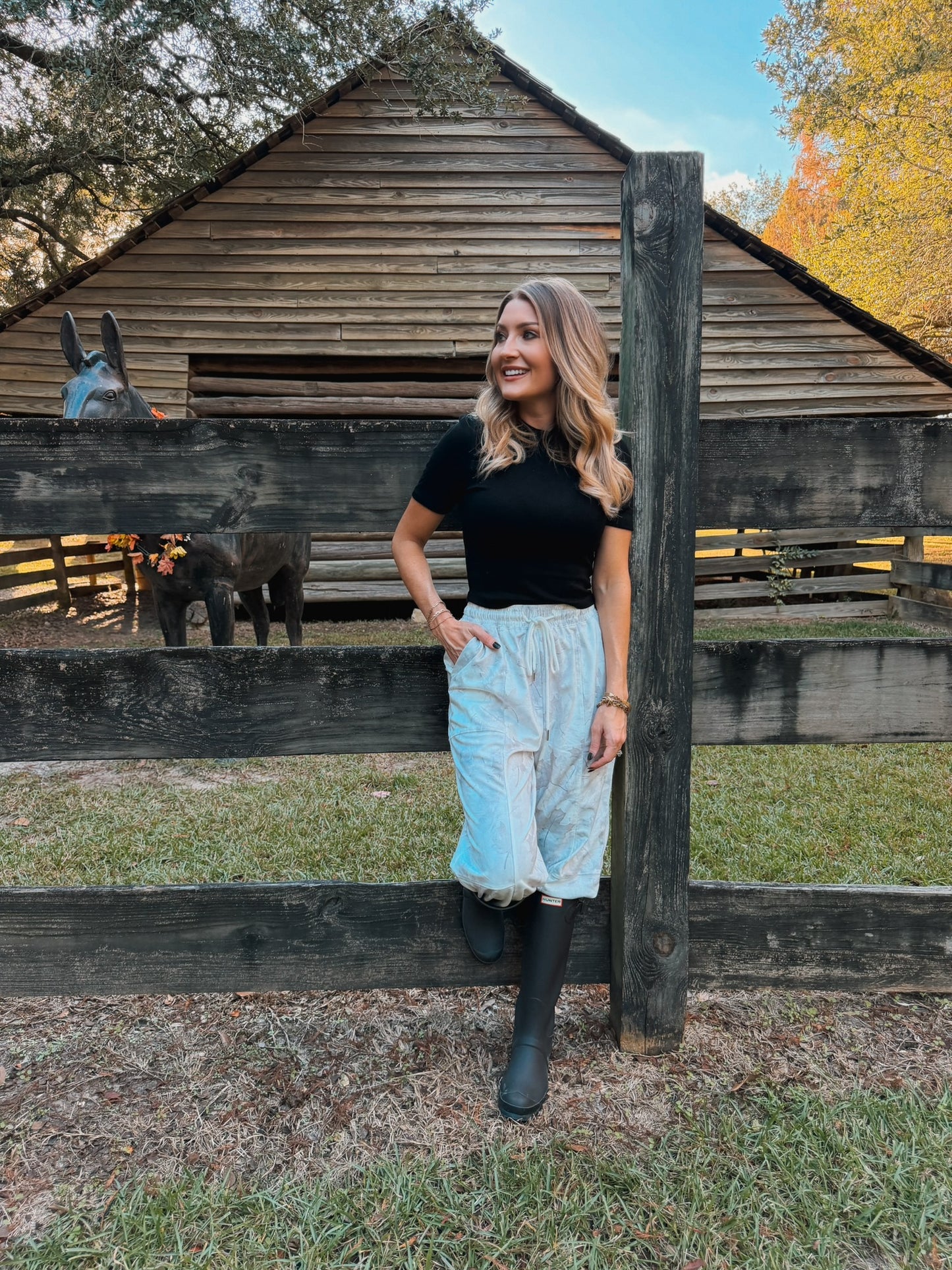 Camo Print Baggy Drawstring Jogger Sweatpants - Light White/Grey