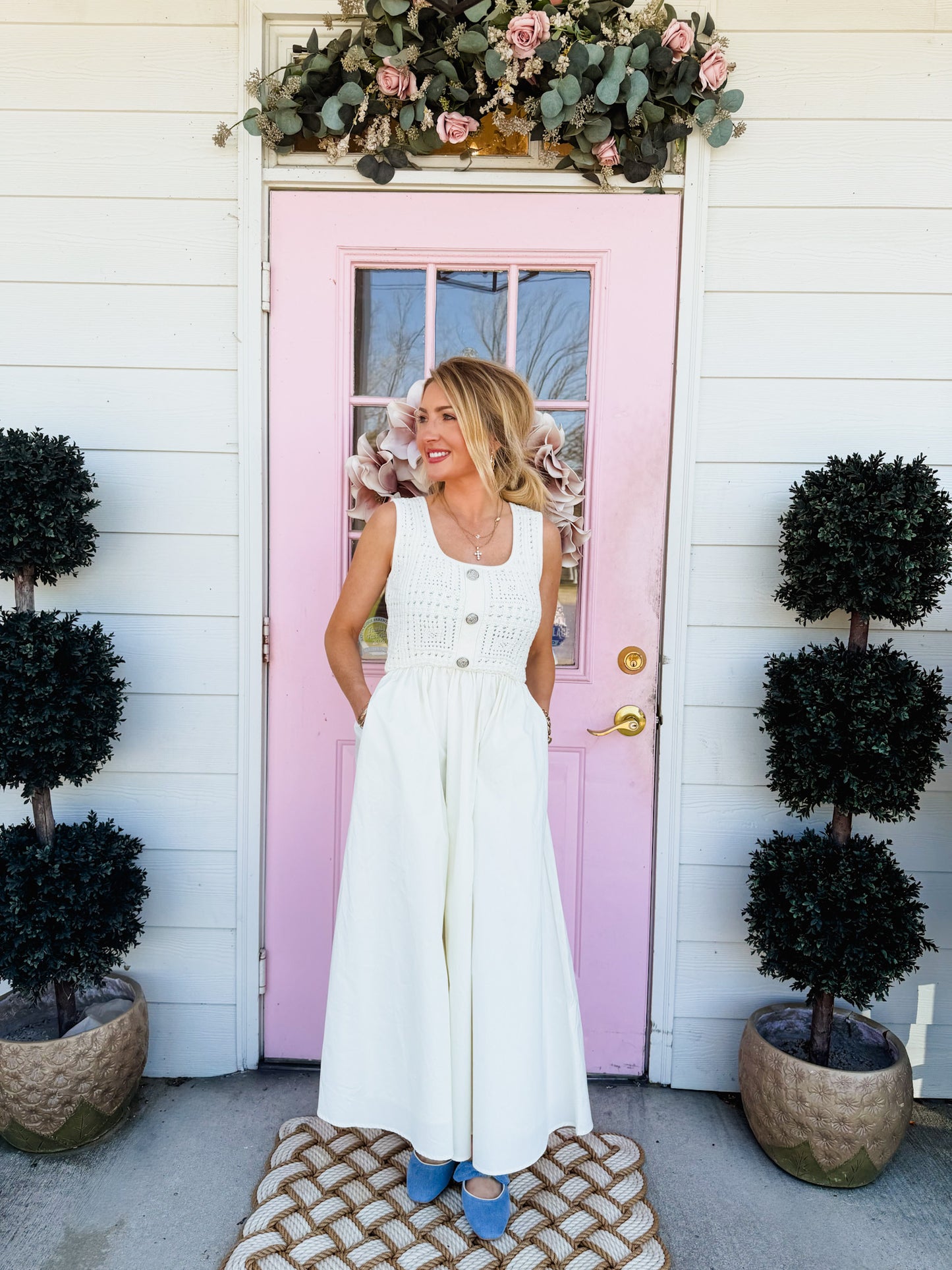 Beach Queen Crochet Sleeveless Dress - Ivory