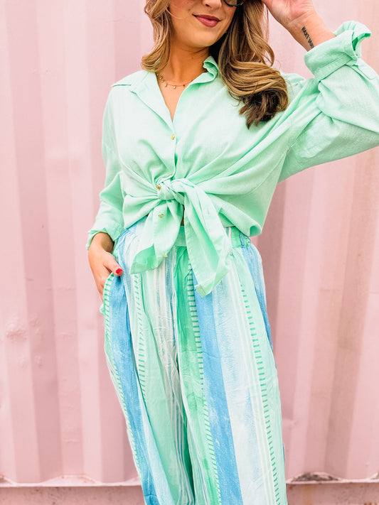 Elan Collared Button Down Top - Mint
