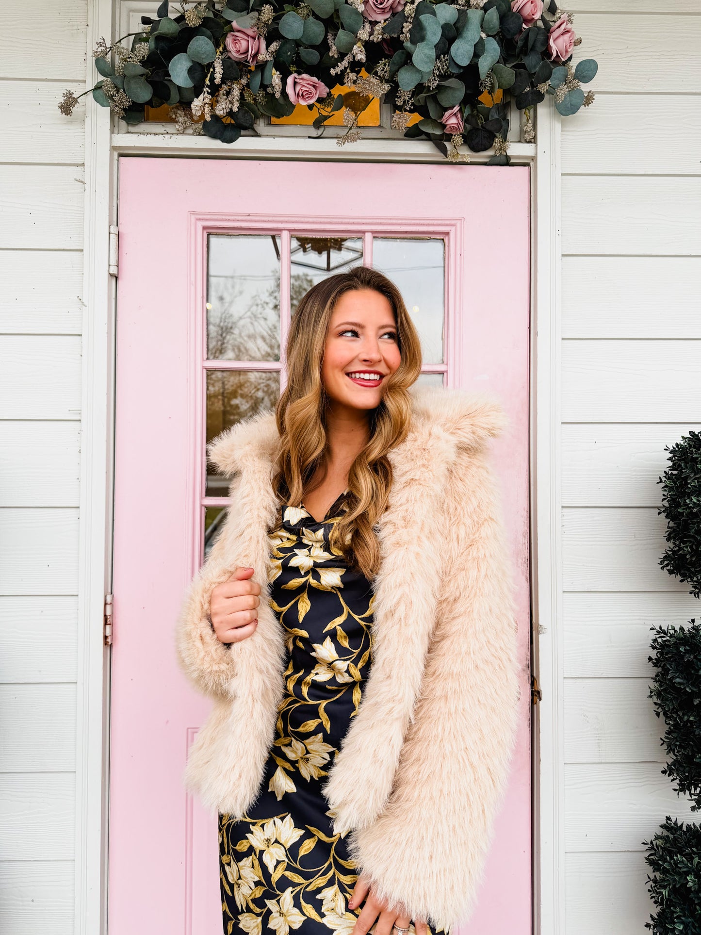 Prairie Chevron Faux Fur Collar Coat - Beige