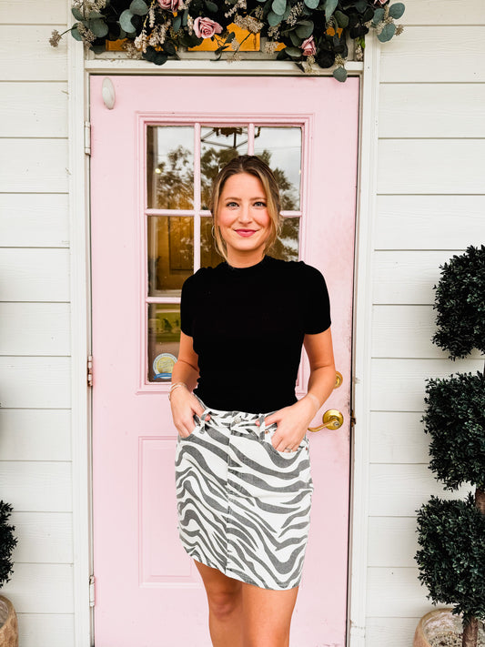 Pucker Up Mock Neck Short Sleeve Top - Black