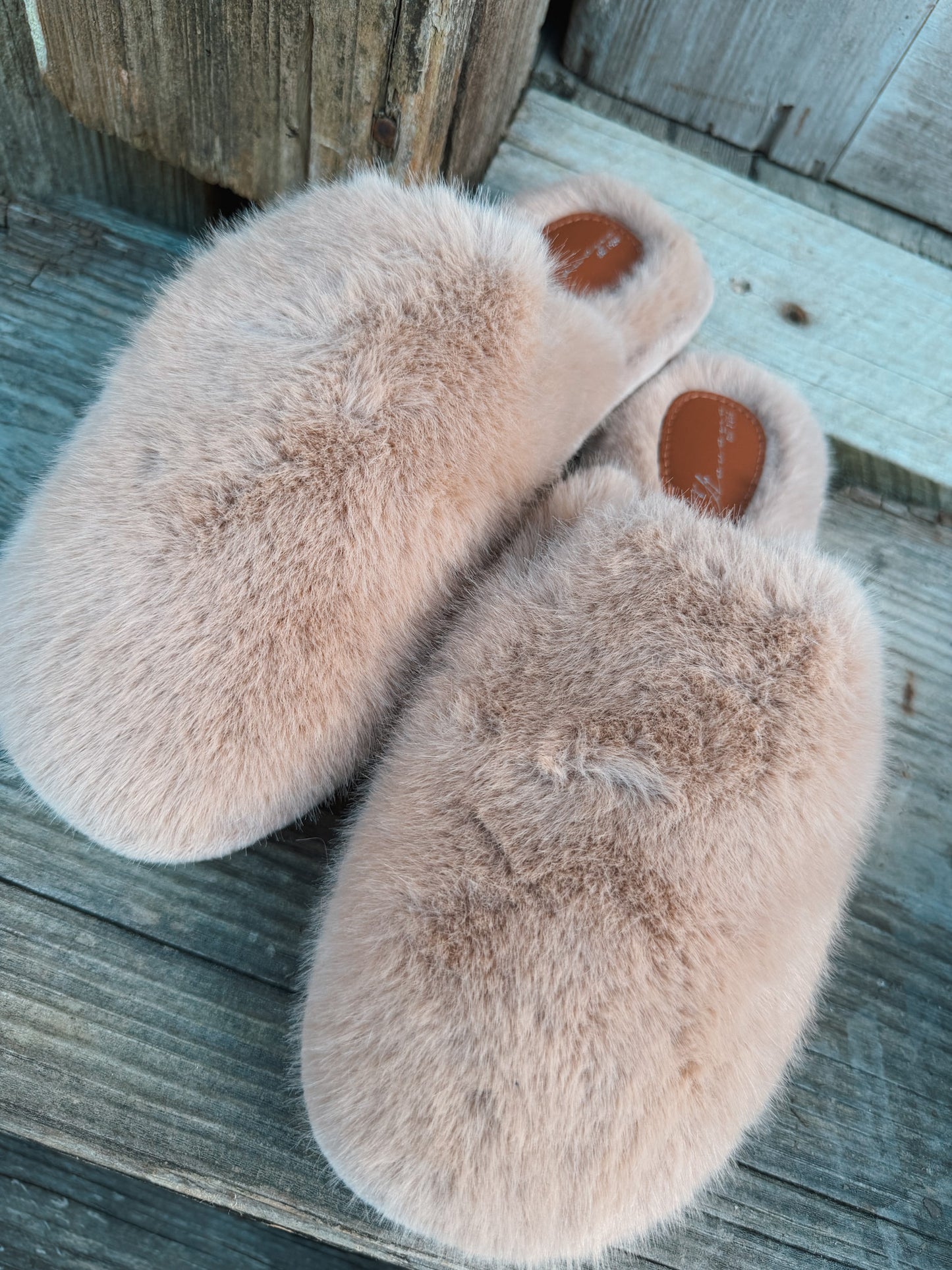 Vintage Havana Salem Slipper - Coffee