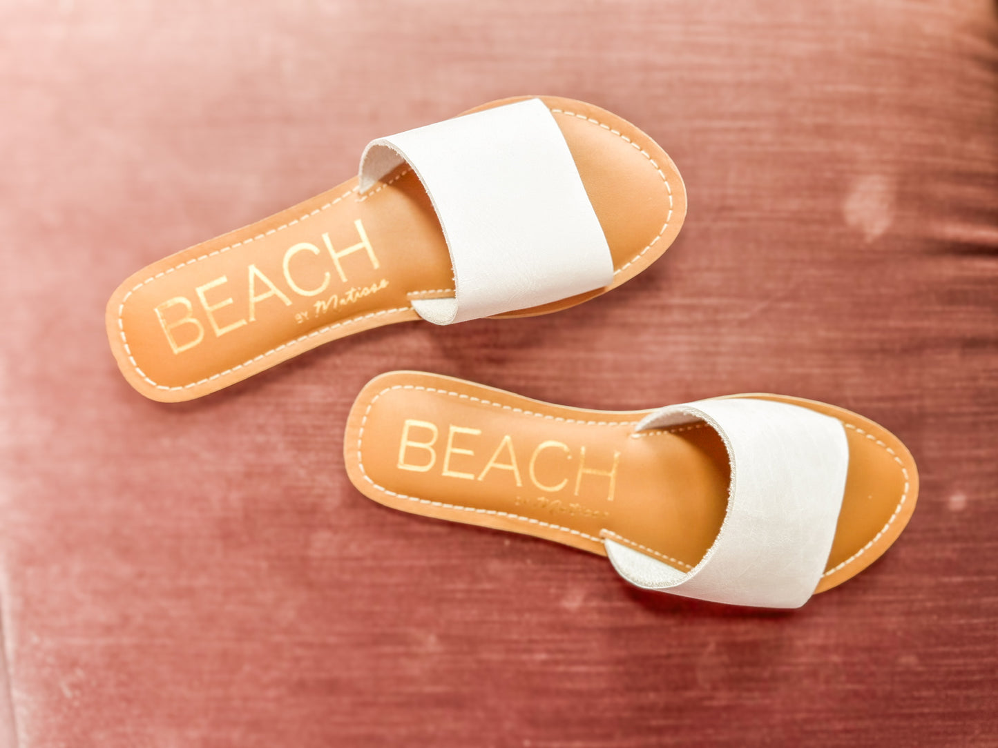 Beach Cabana Slide Sandal - White