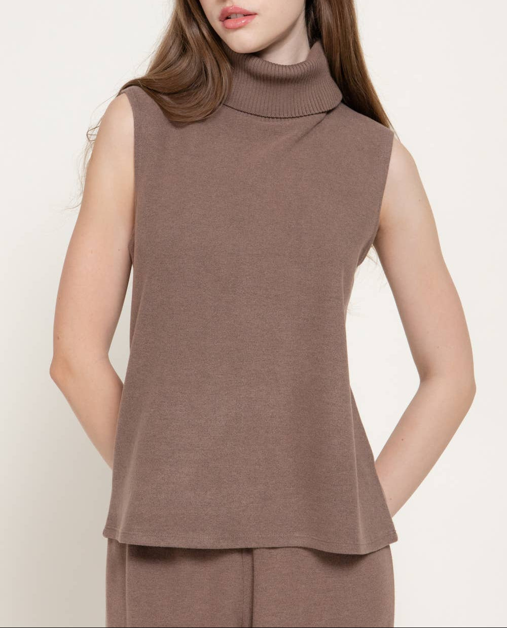 Easy Living Sleeveless Turtle Neck Top - Mocha