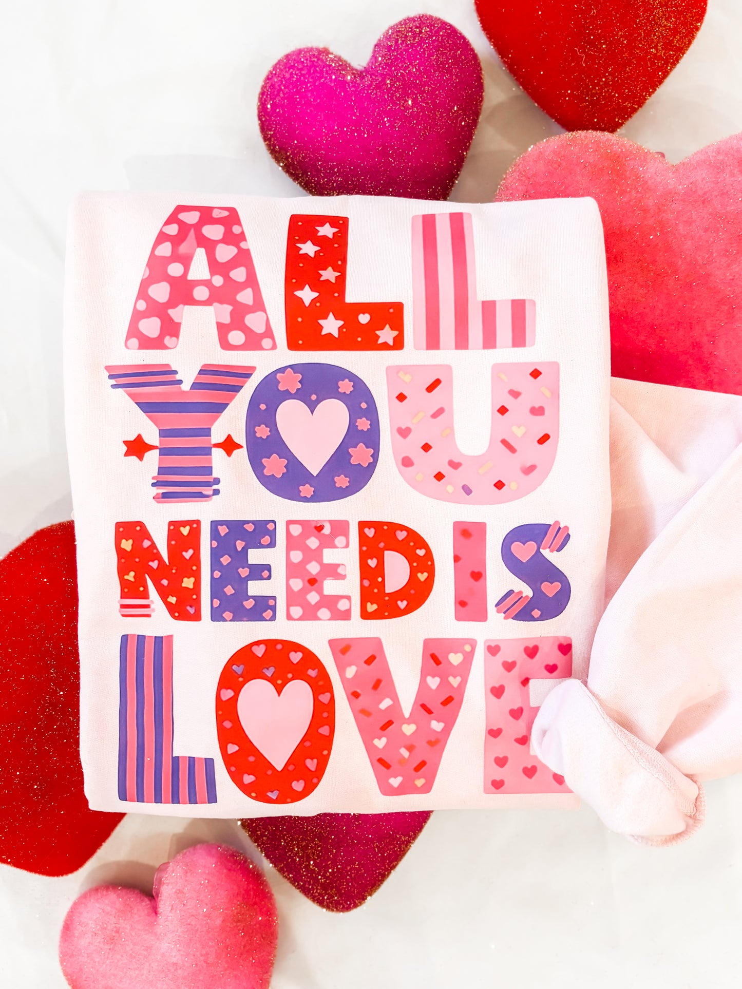 All You Need Is Love Sweatshirt - Light Pink