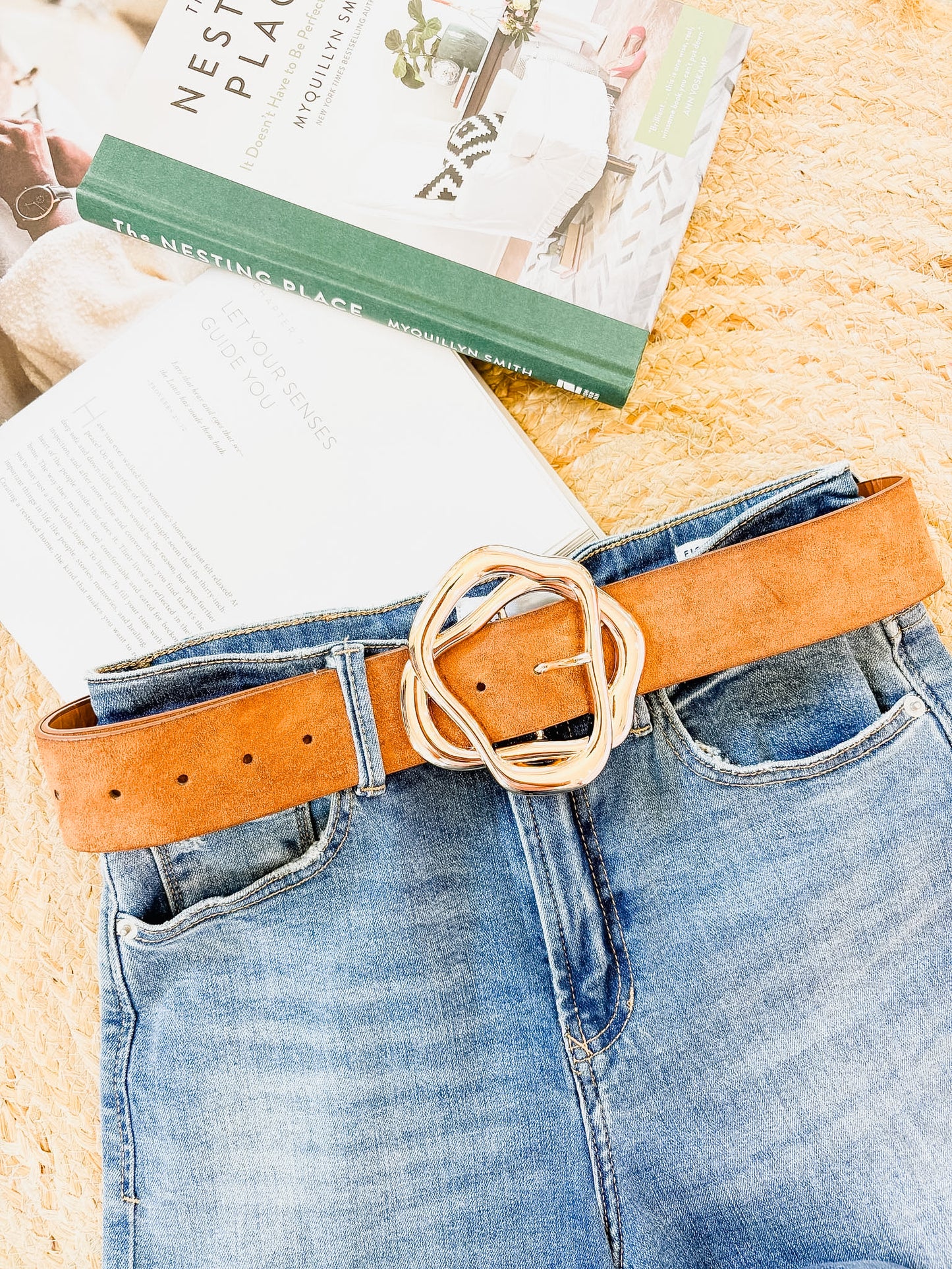 Unique Twisted Buckle Belt - Camel