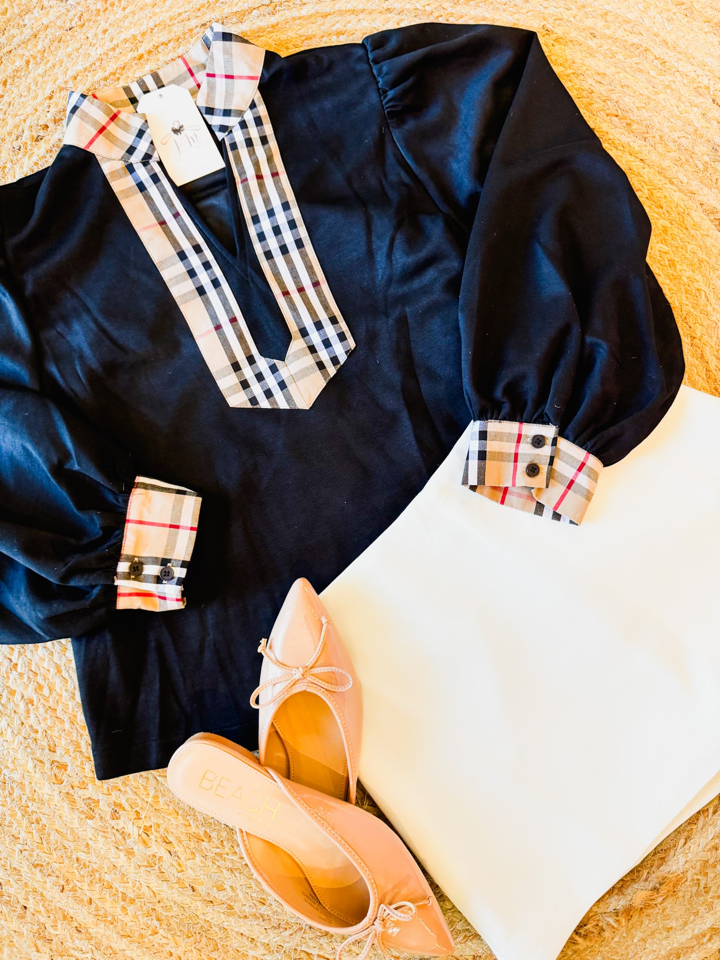 Take Flight Plaid Contrast Top - Black