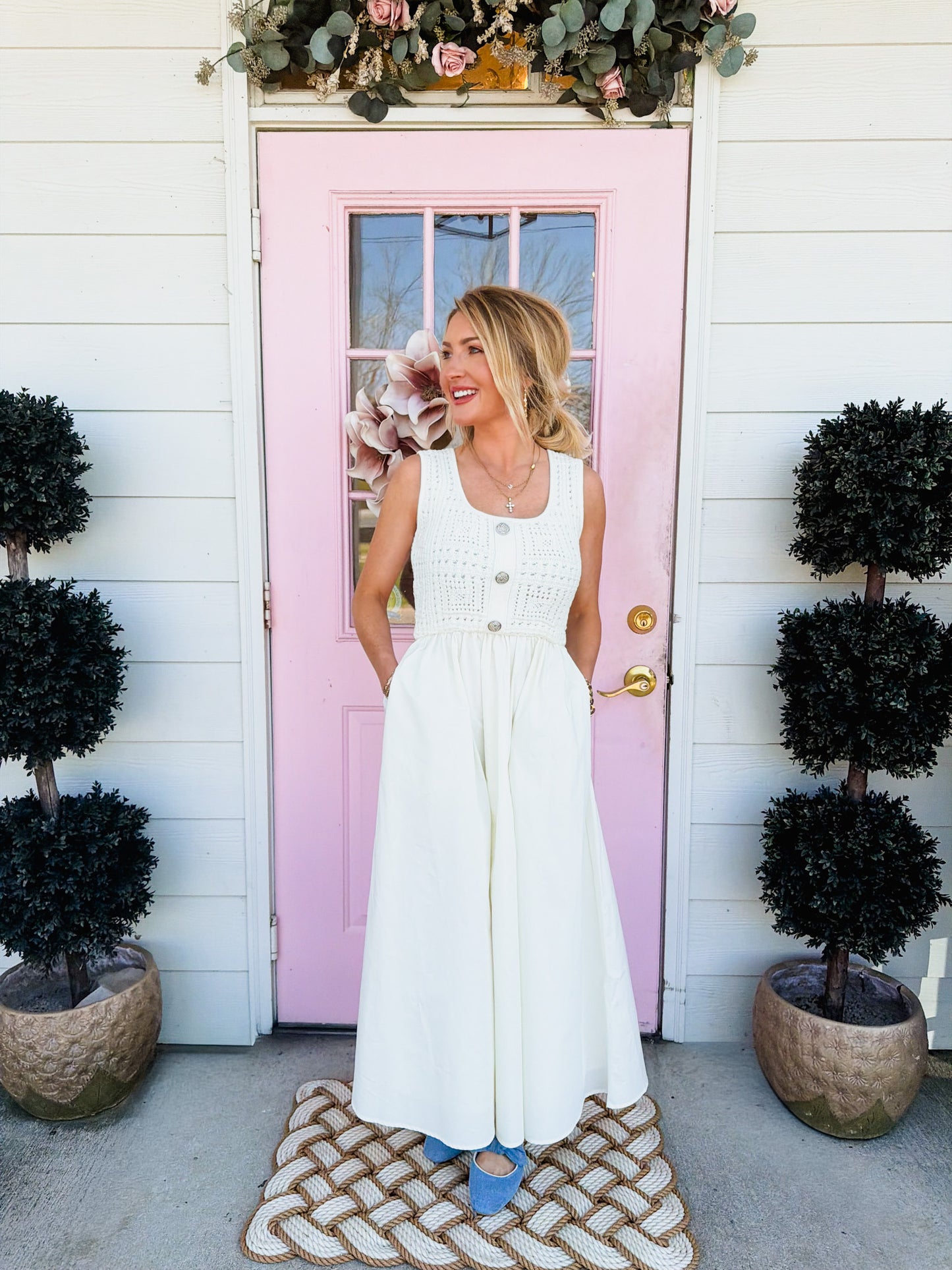 Beach Queen Crochet Sleeveless Dress - Ivory