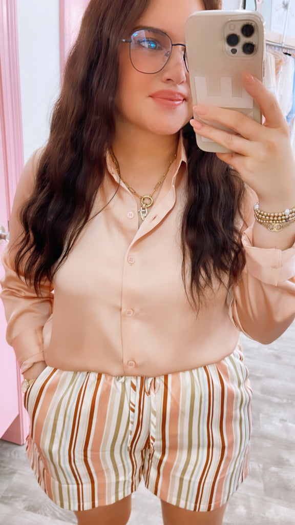 Matter Of Time Button Down Top - Rose Cloud