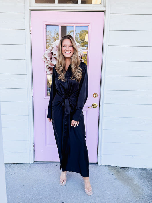 Elan Holiday Ready V-Neck Dress - Black