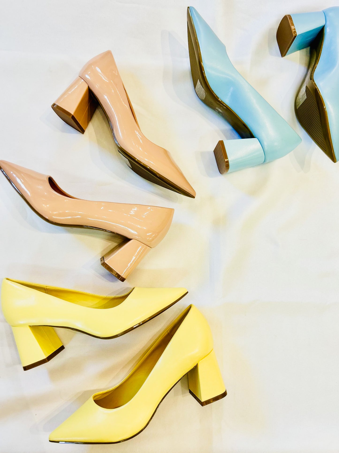 Starlike-06 Low Block Pointy Toe Pump - Blue