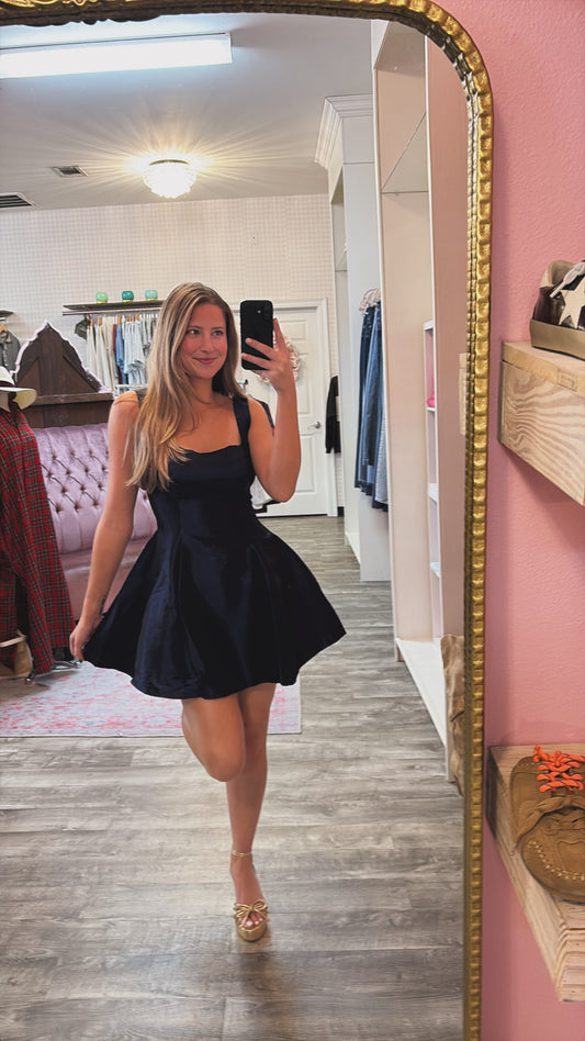 Looking Ahead Tie Back Cutout Detail Dress - Navy