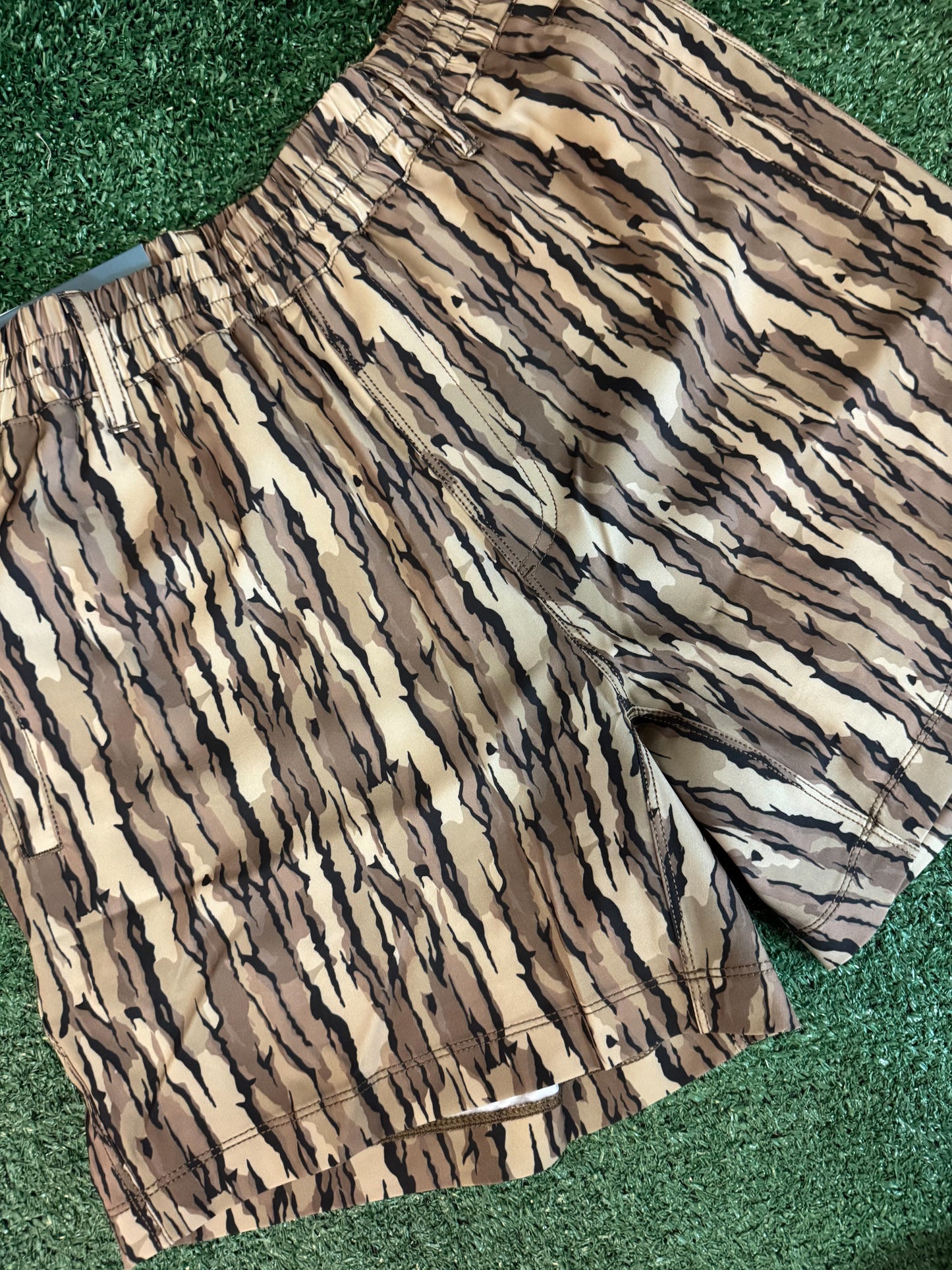SSCO Everyday Hybrid Shorts (5.5" Inseam) - Barkline