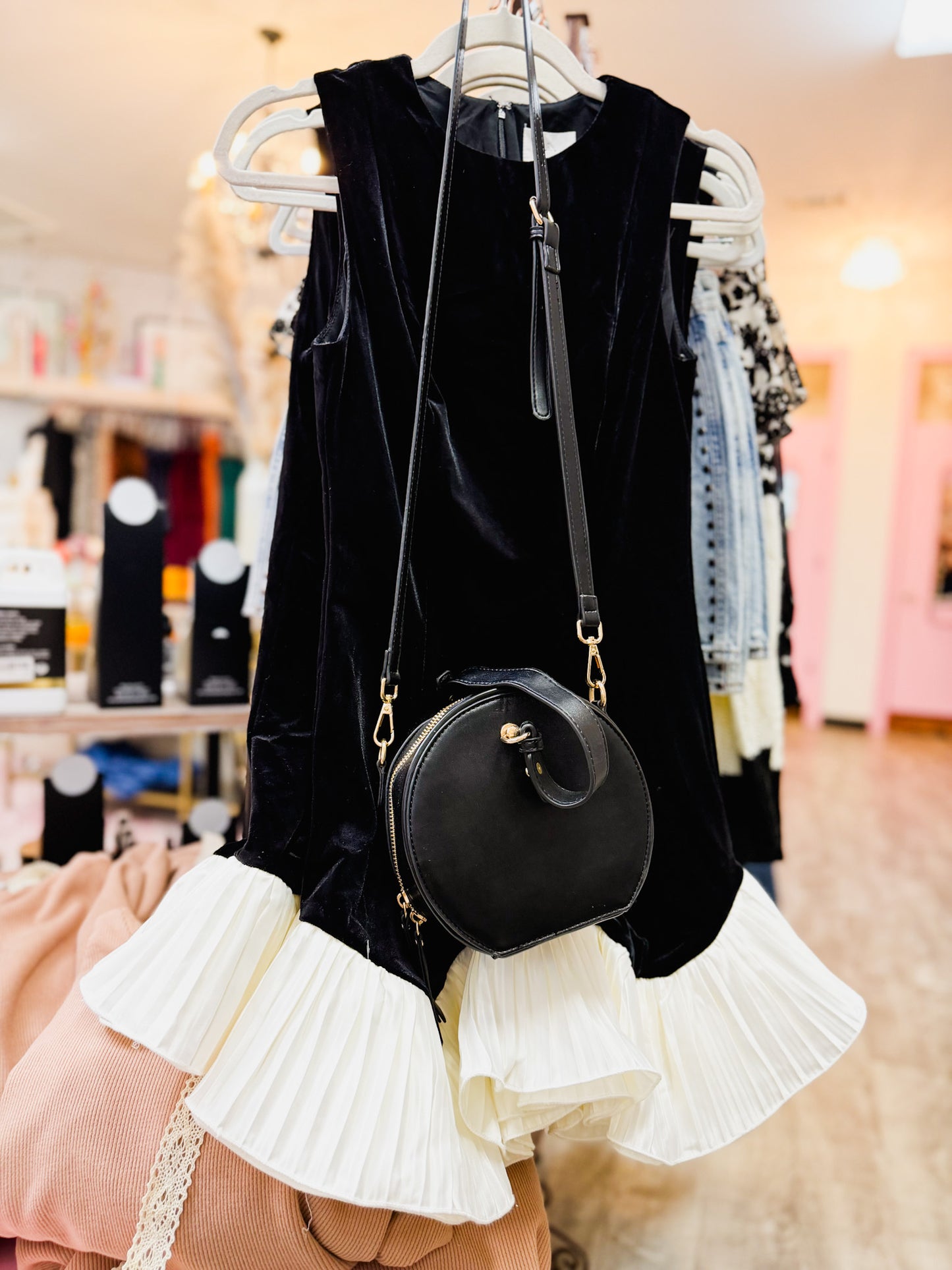 Timeless Beauty Flutter Ruffle Hem Mini Dress - Black/White