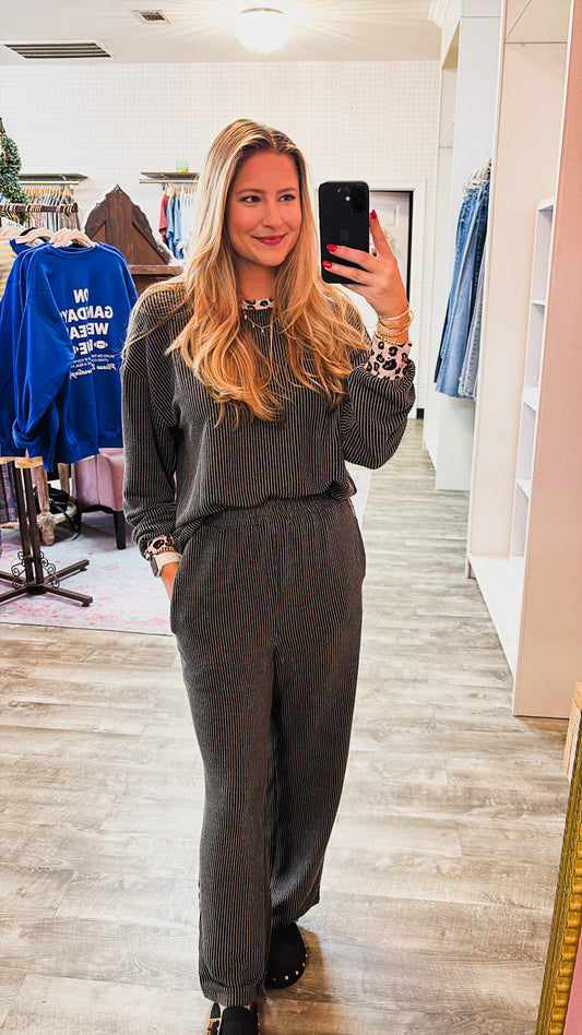 Midnight Leopard Trim Lounge Set
