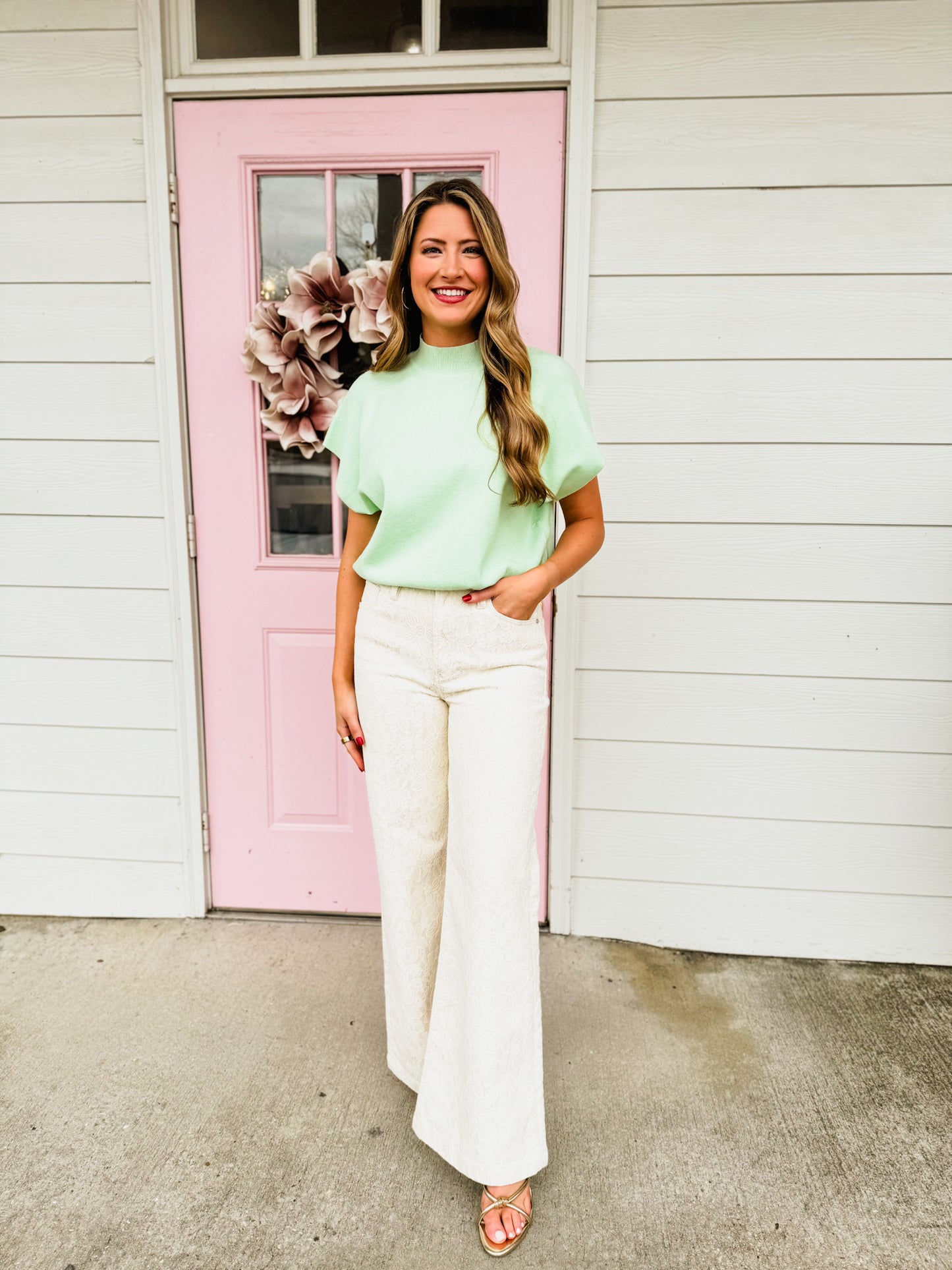 Must Have Mock Neck Short Sleeve Top - Mint