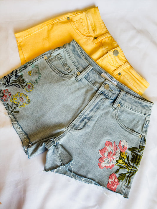 Dear John Carrie Denim Short - Embroidered