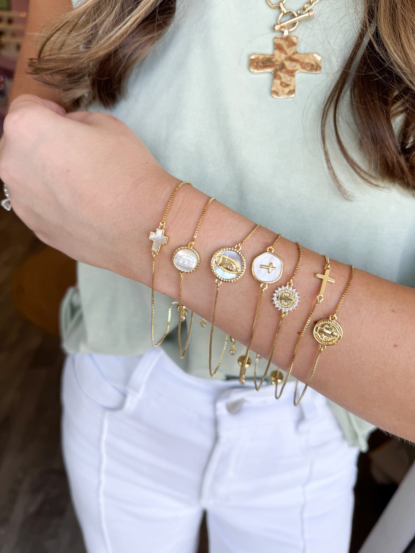 Brave Bella Bead Co. Bracelet - 18k Gold Filled - Adjustable