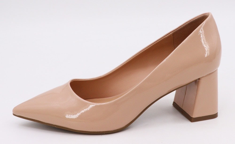 Starlike-06 Low Block Pointy Toe Pump - Nude