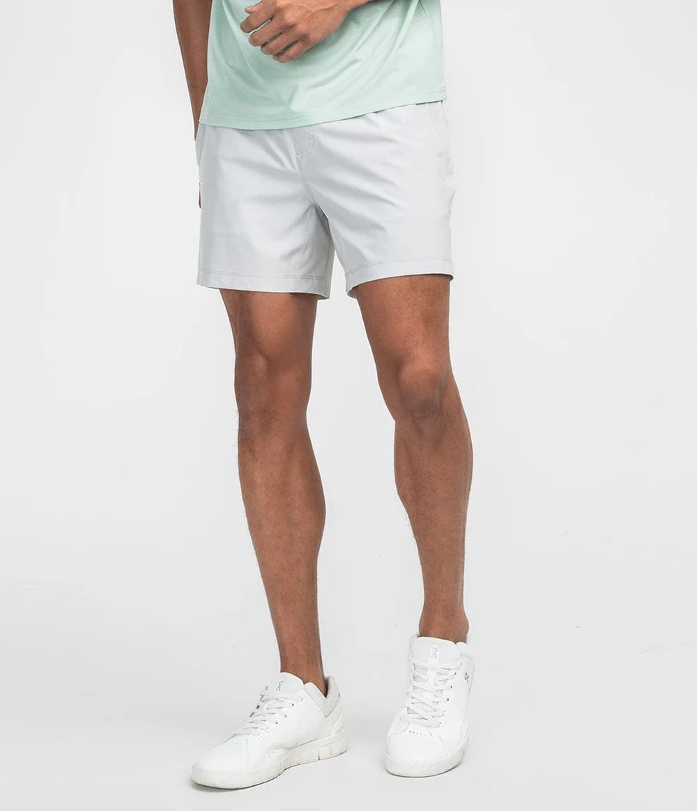 SSCO Everyday Hybrid Short With Belt Loops (5.5" Inseam) - Cloud